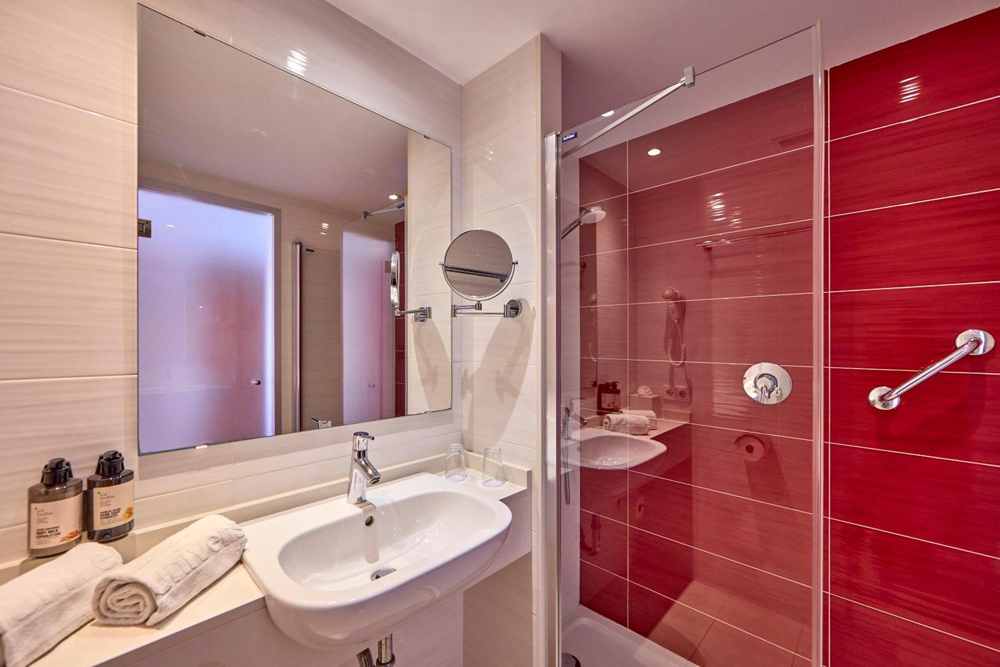 Hotel Universal Perla