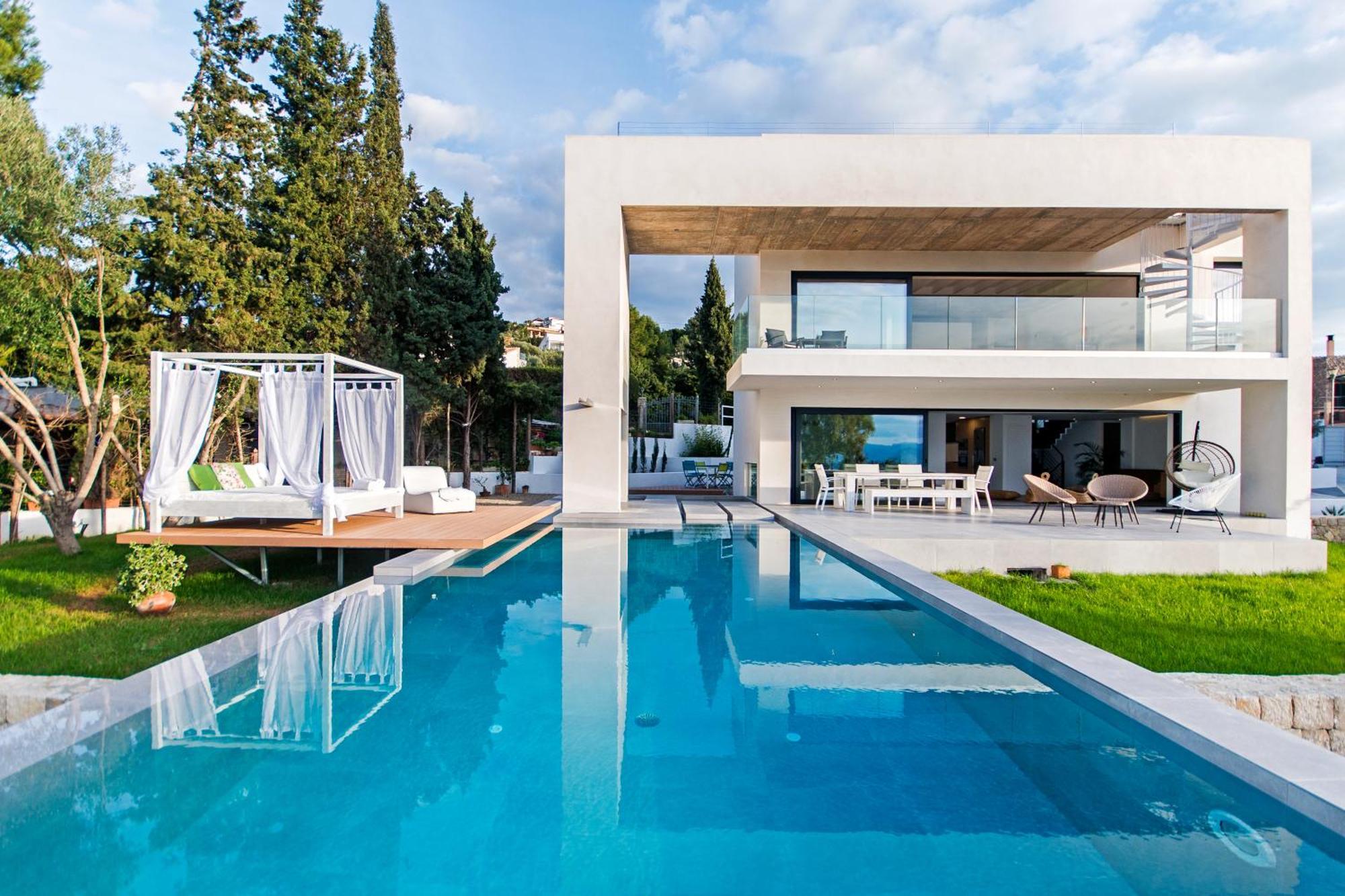 O2 Mallorca - By Emerald Villa *