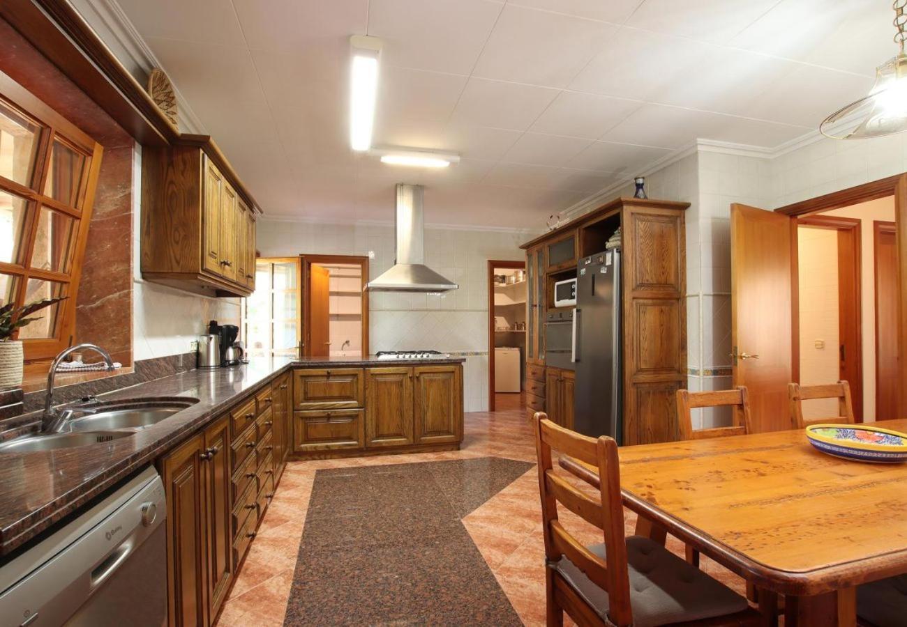 Villa Lovely In Old Town By Renthousing Pollensa