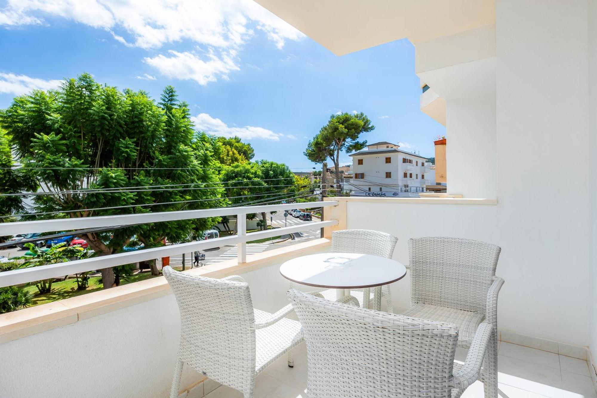 Massanet 1b Apartment