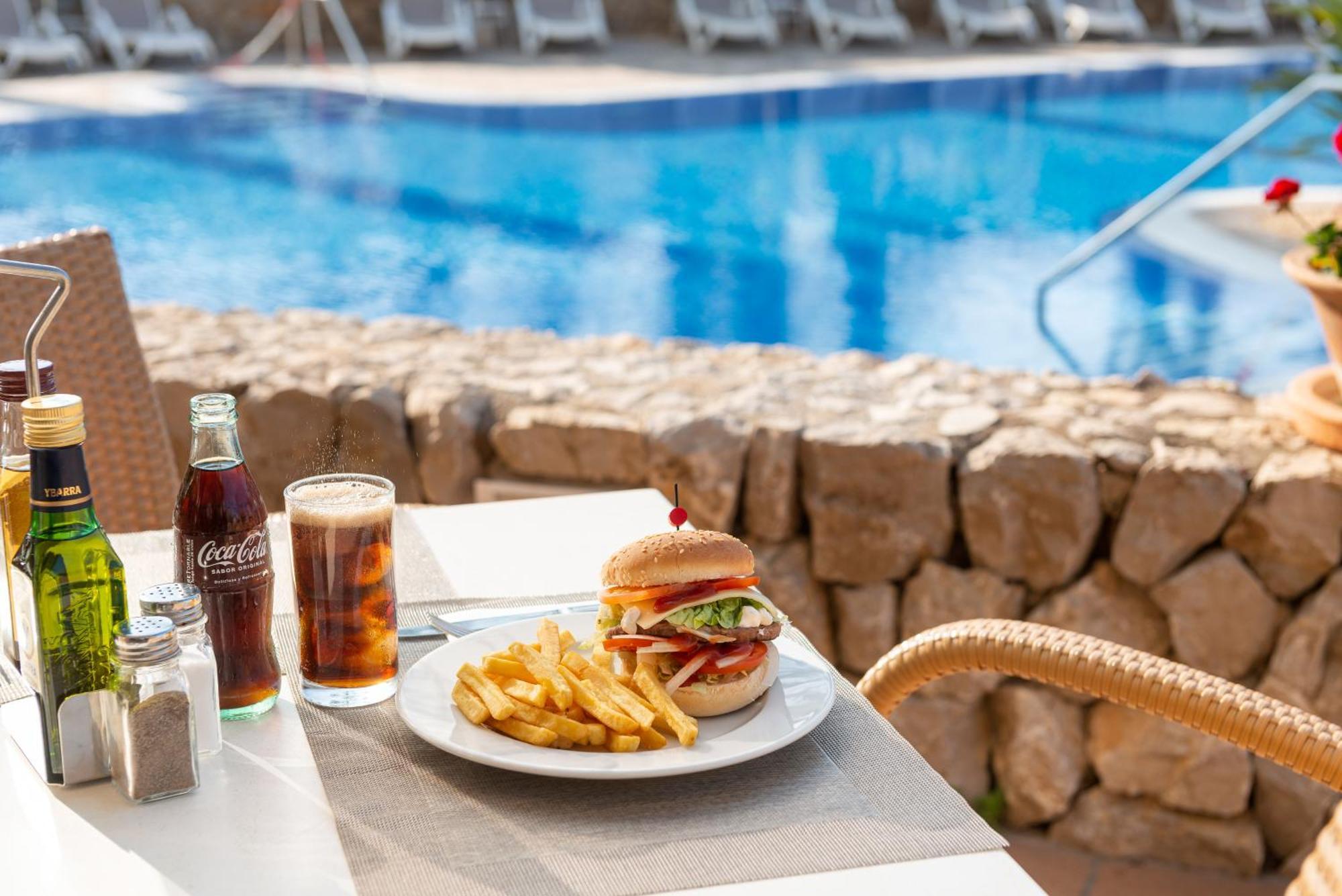 Hotel Marfil Playa Sa Coma (Mallorca)