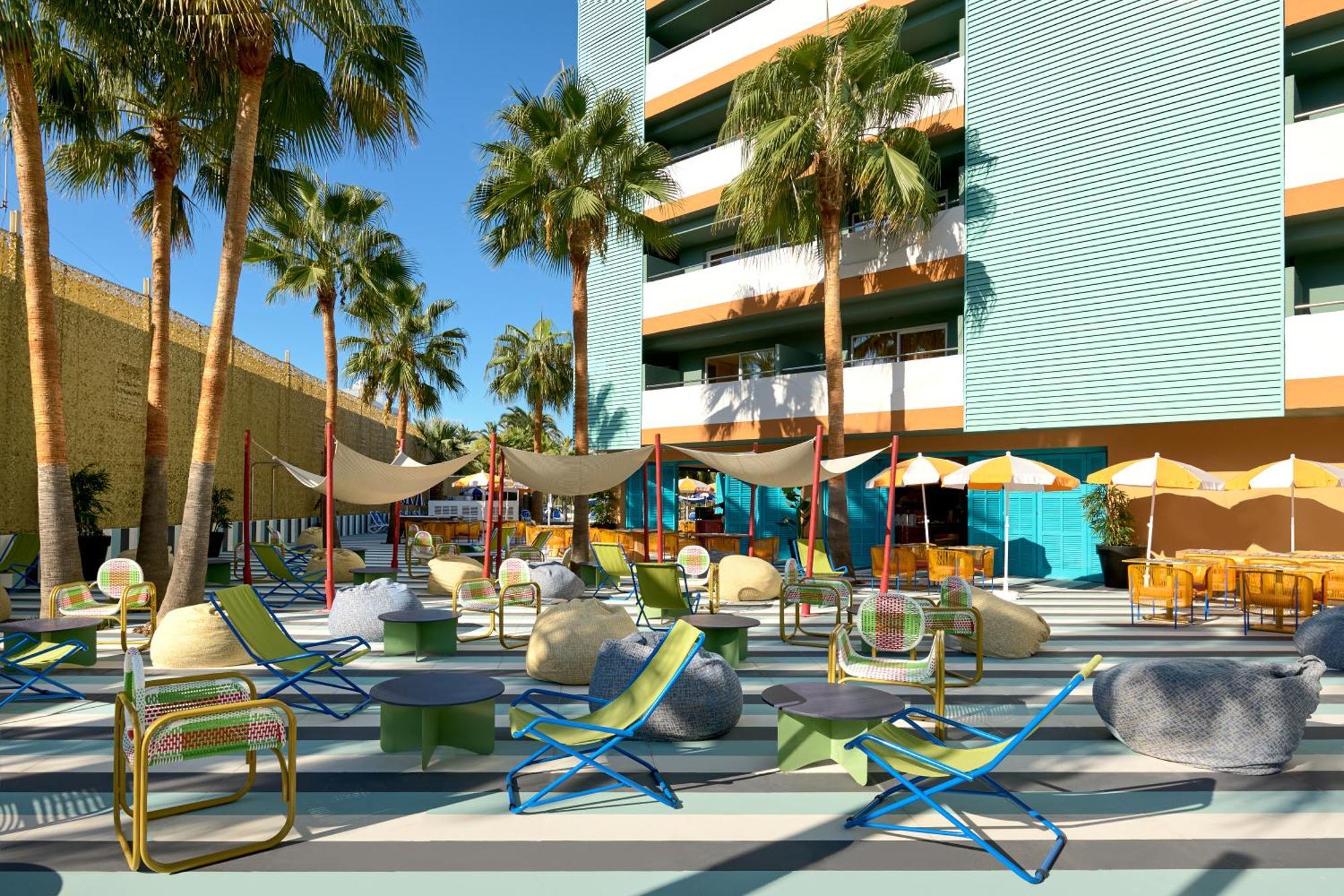 Tent Mojito Hotel