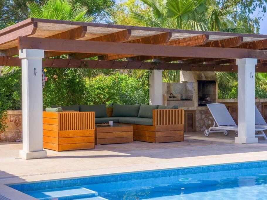 Villa La Telaranya - Luxury With Heated Pool Close To Port Pollenca Puerto Pollensa
