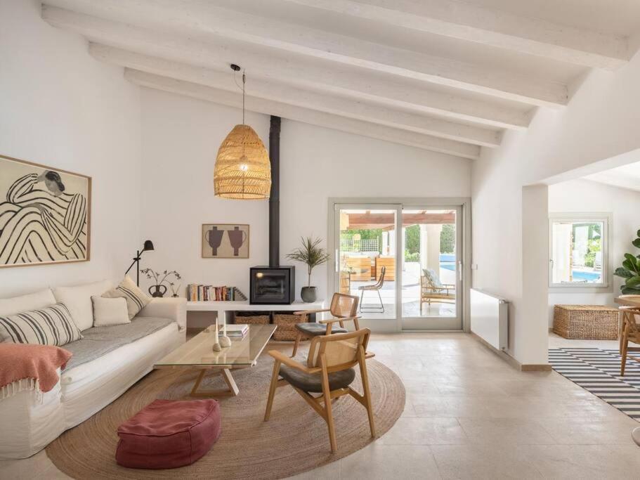 La Telaranya - Luxury With Heated Pool Close To Port Pollenca Puerto Pollensa