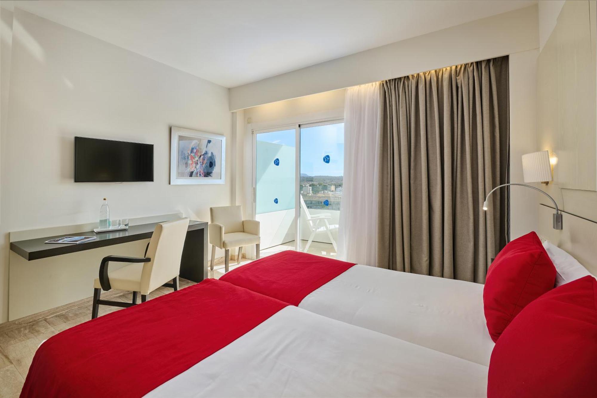 Hotel Grupotel Taurus Park 4*