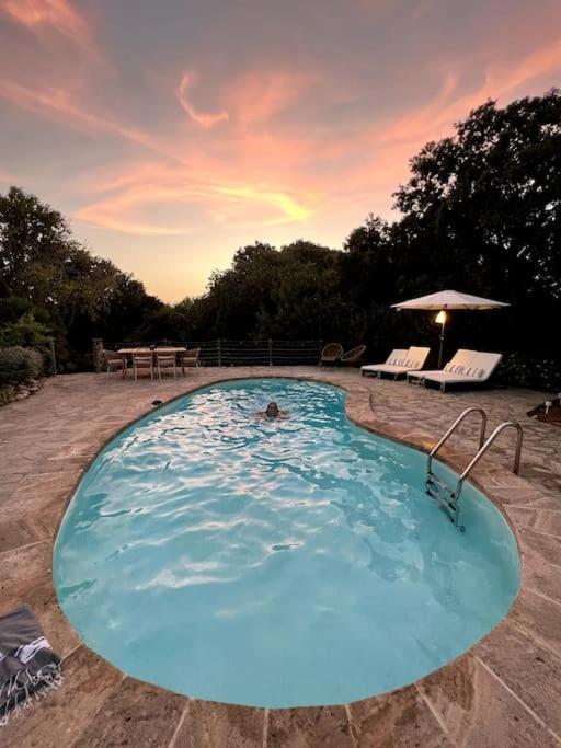 Villa Encantador Molino Con Piscina