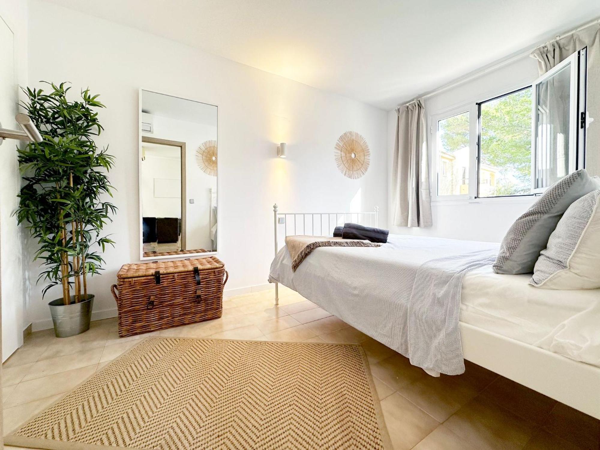 Piso Tamarells Con Balcon Y Piscina Port Pollensa Apartamento