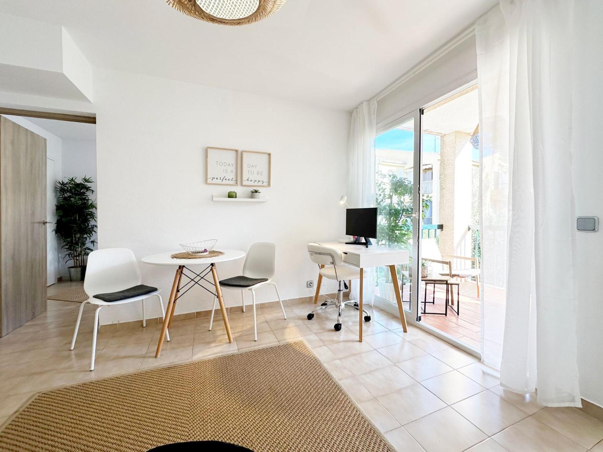 Piso Tamarells Con Balcon Y Piscina Port Pollensa Apartamento *