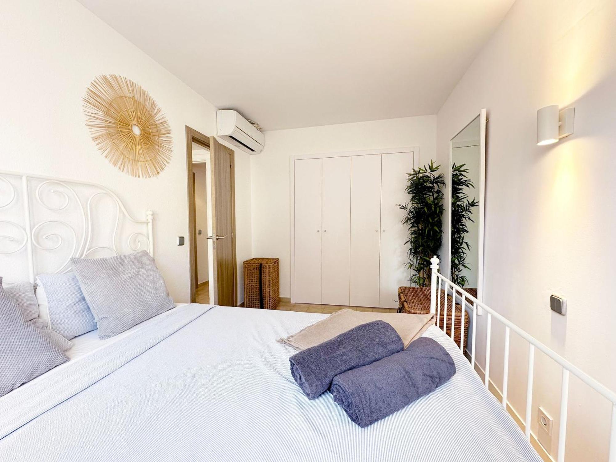 Piso Tamarells Con Balcon Y Piscina Port Pollensa Apartamento Puerto Pollensa