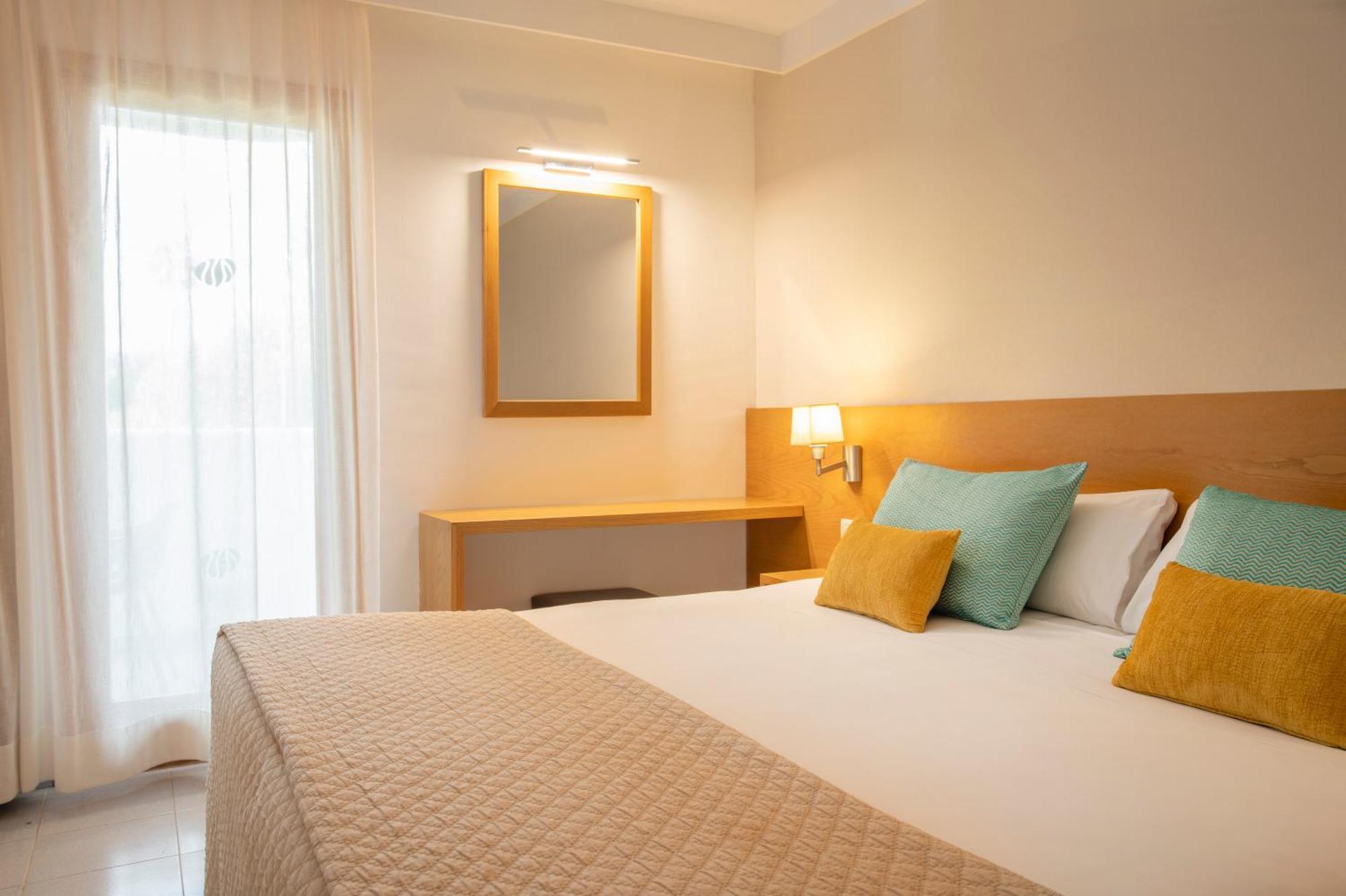 Apartahotel Inturotel Azul Garden 3*