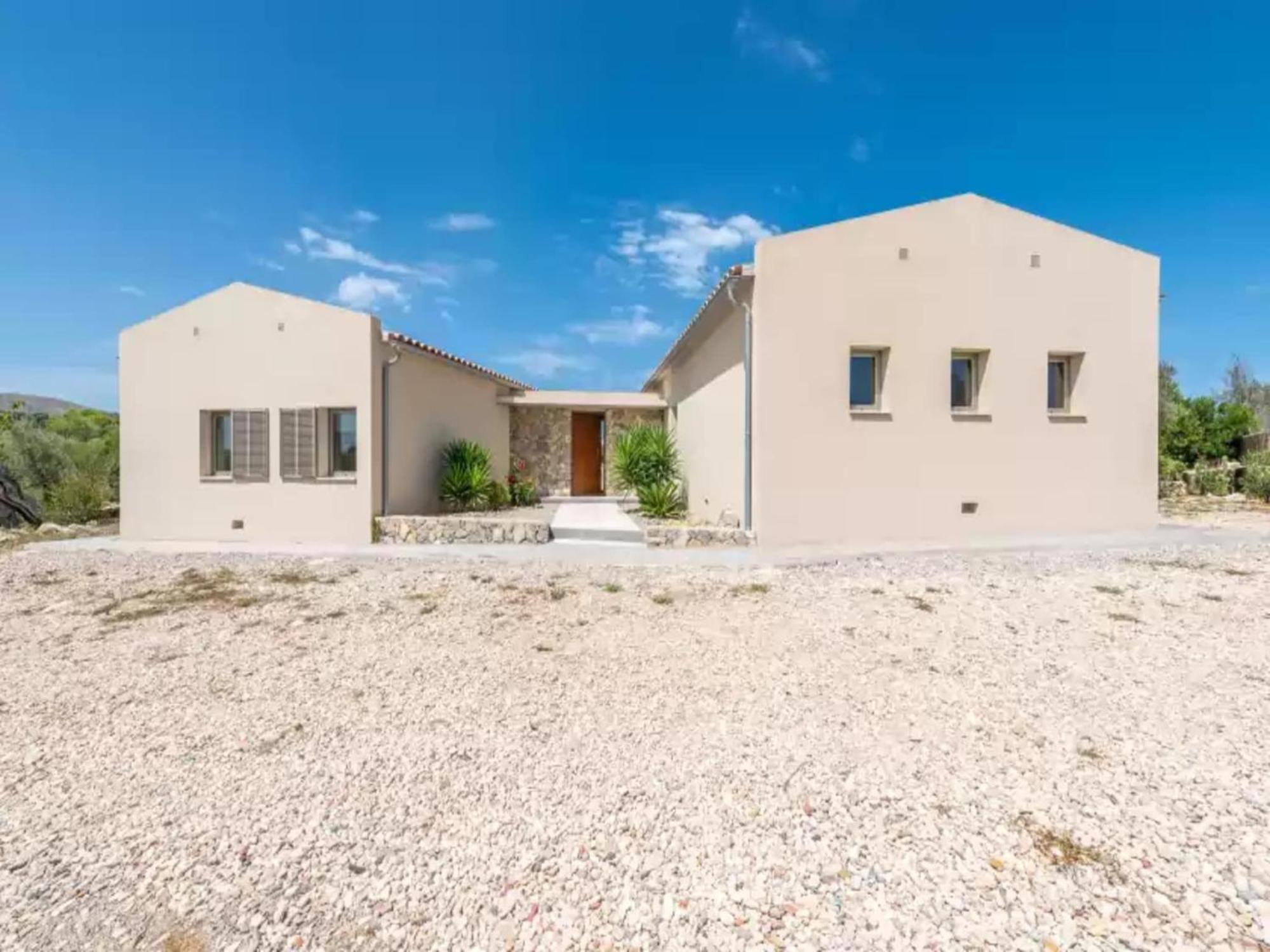 Villa Colomer Ferragut With Private Pool