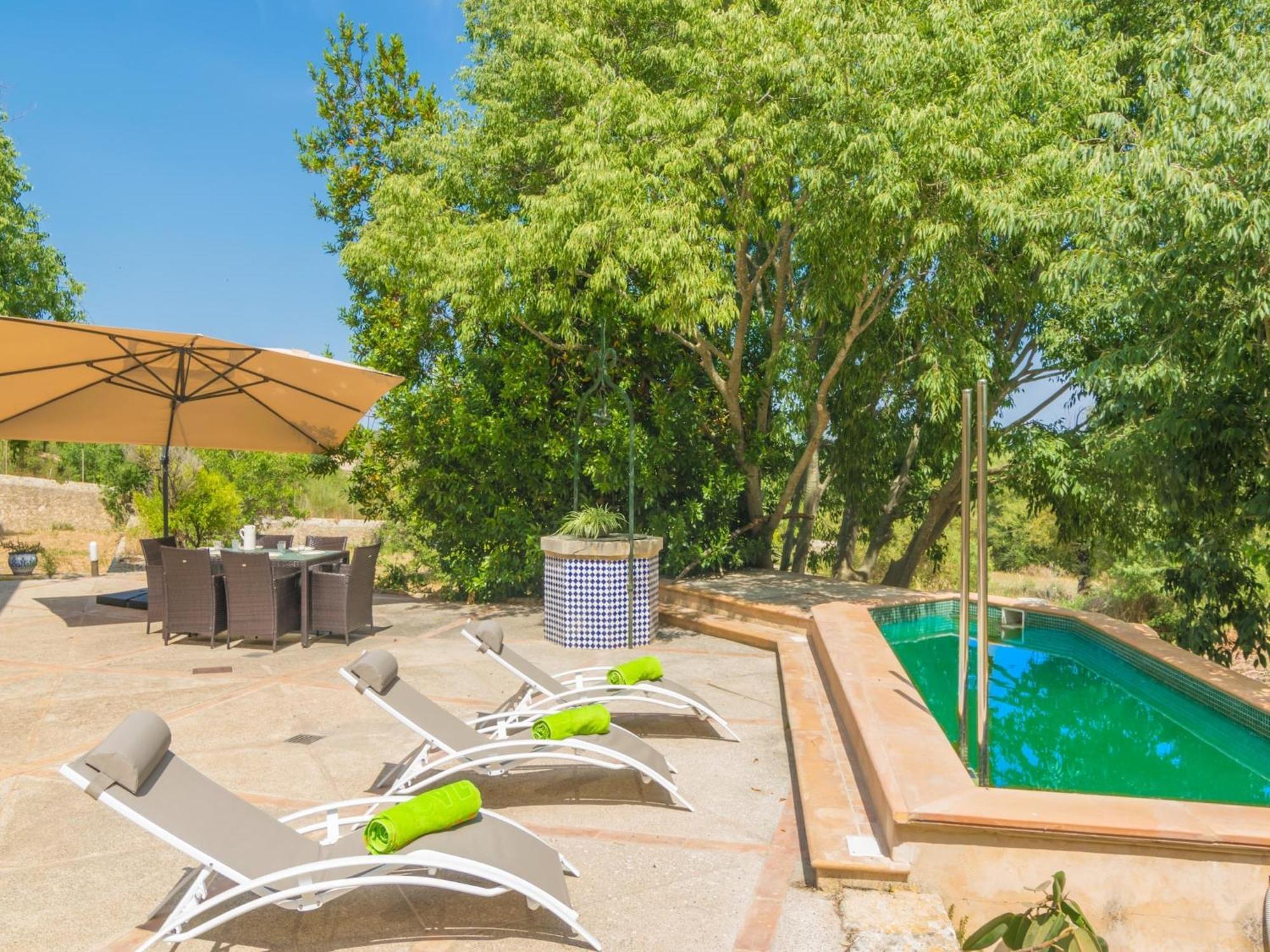 Son Paparra With Private Pool In *