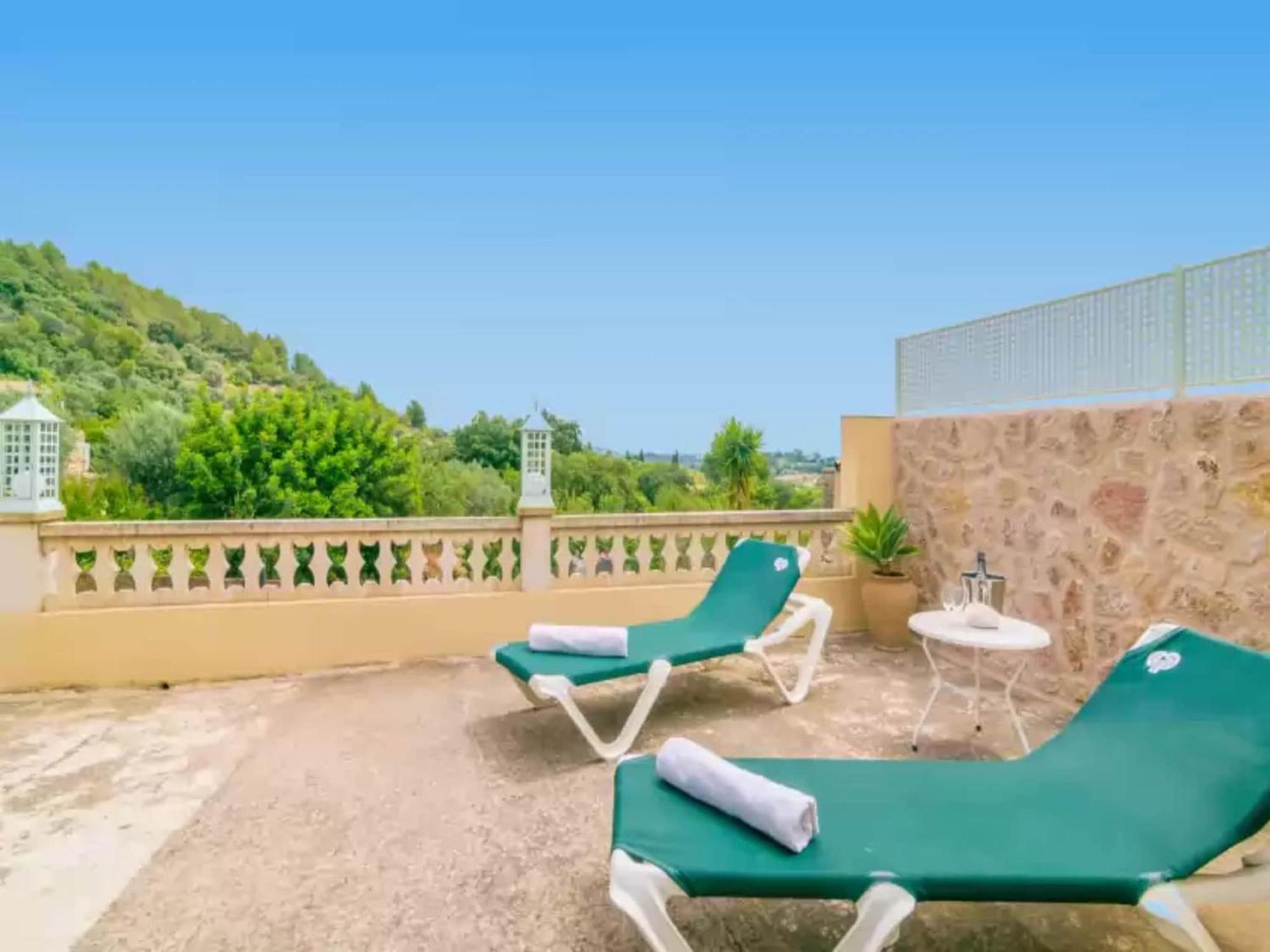 Villa With Private Pool In Caimari