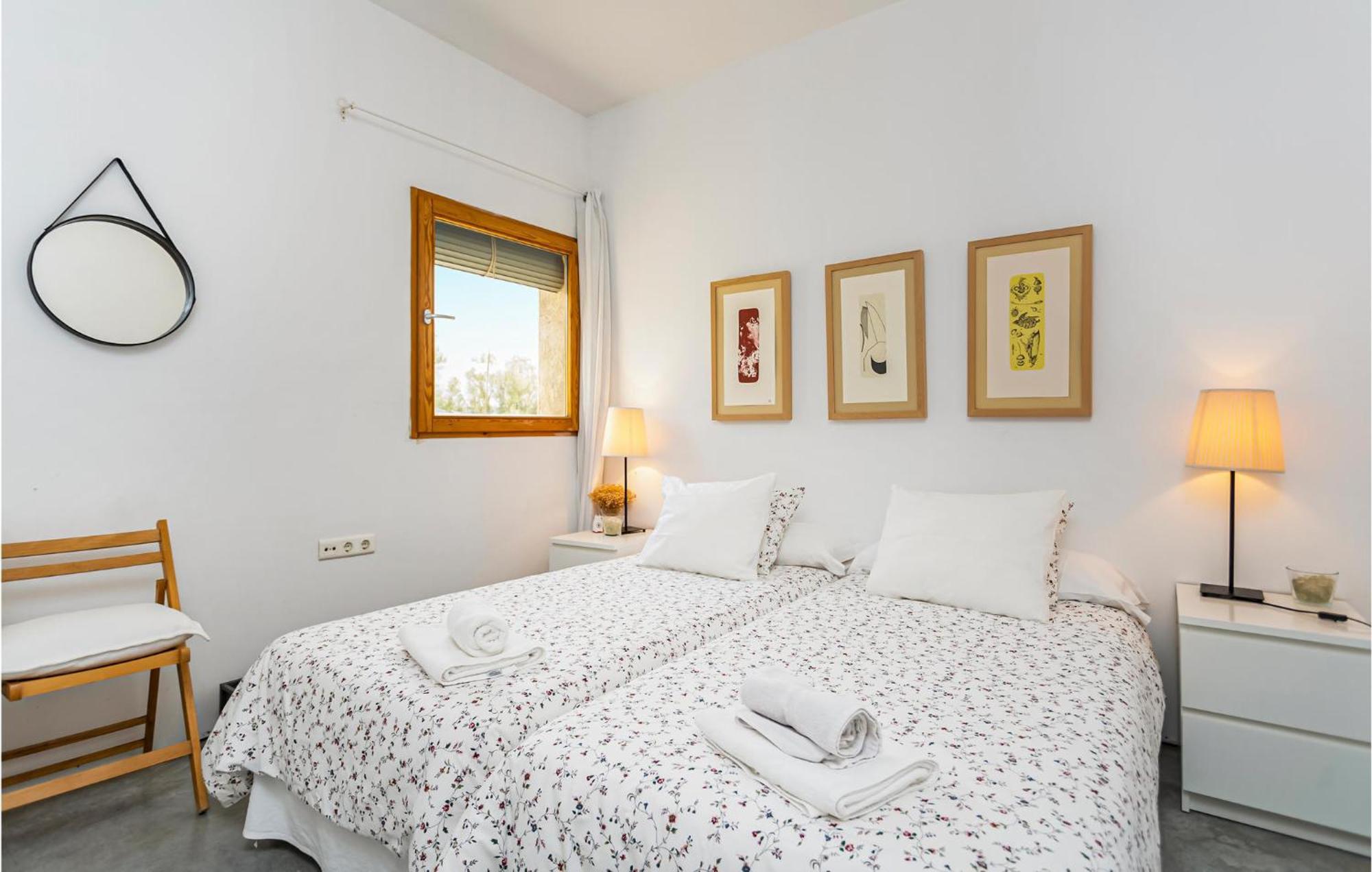Сasa de vacaciones Cozy In With Outdoor Swimming Pool *