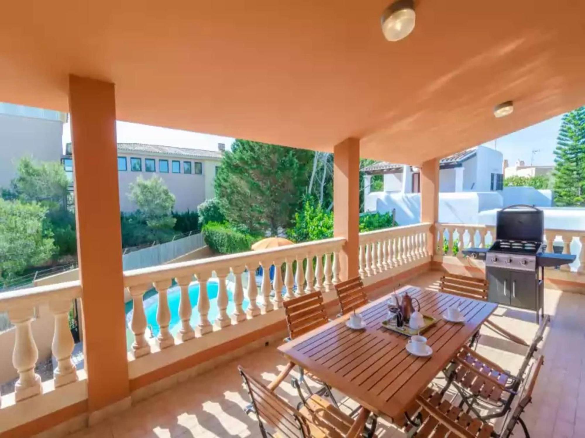 With Private Pool