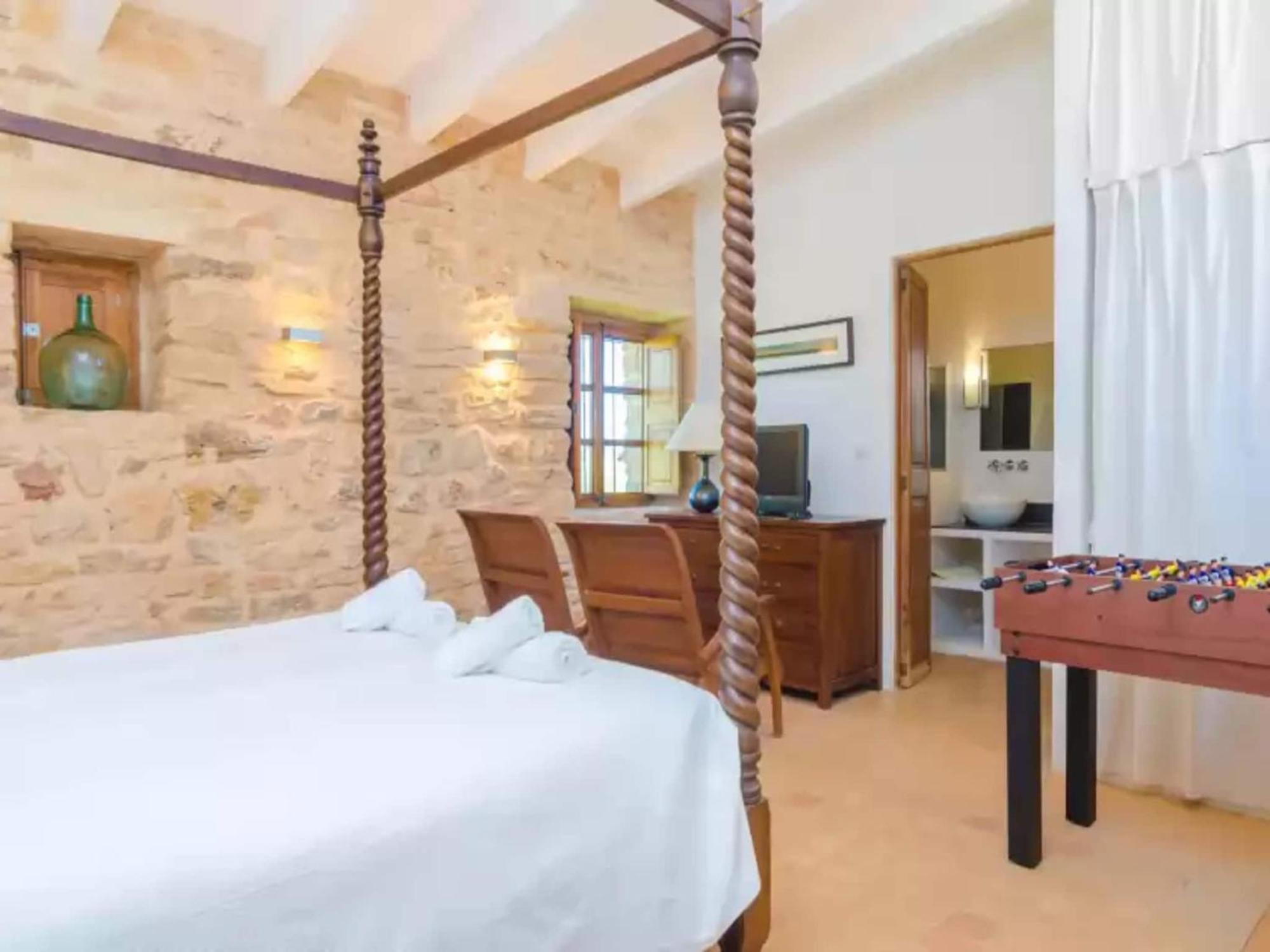 Lovely With Private Pool *