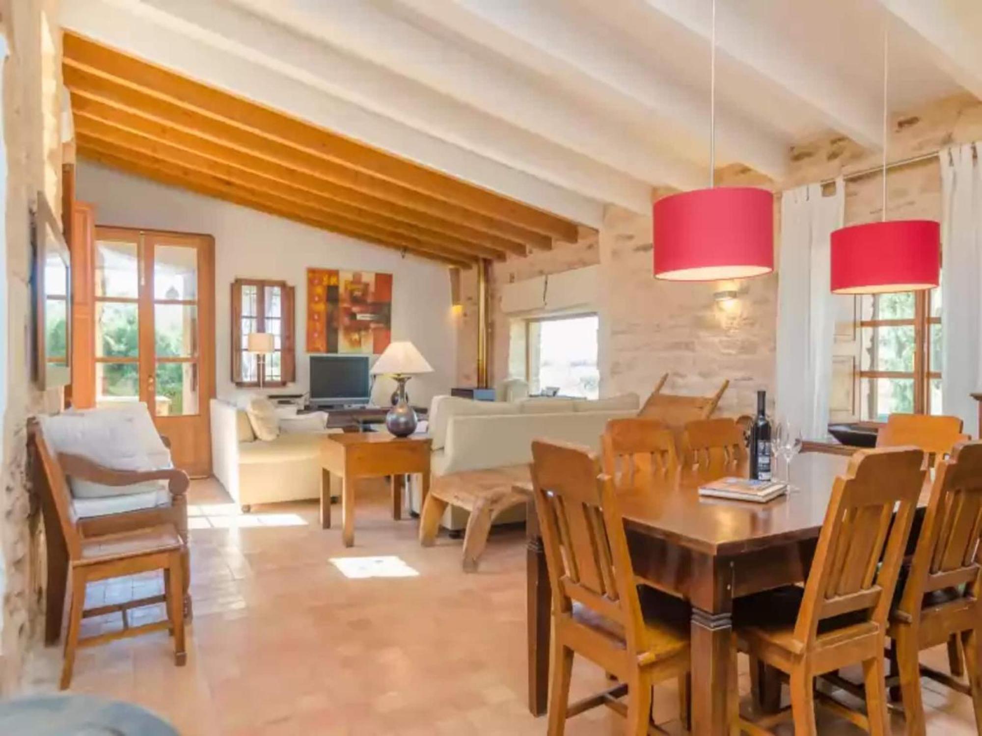 Lovely With Private Pool