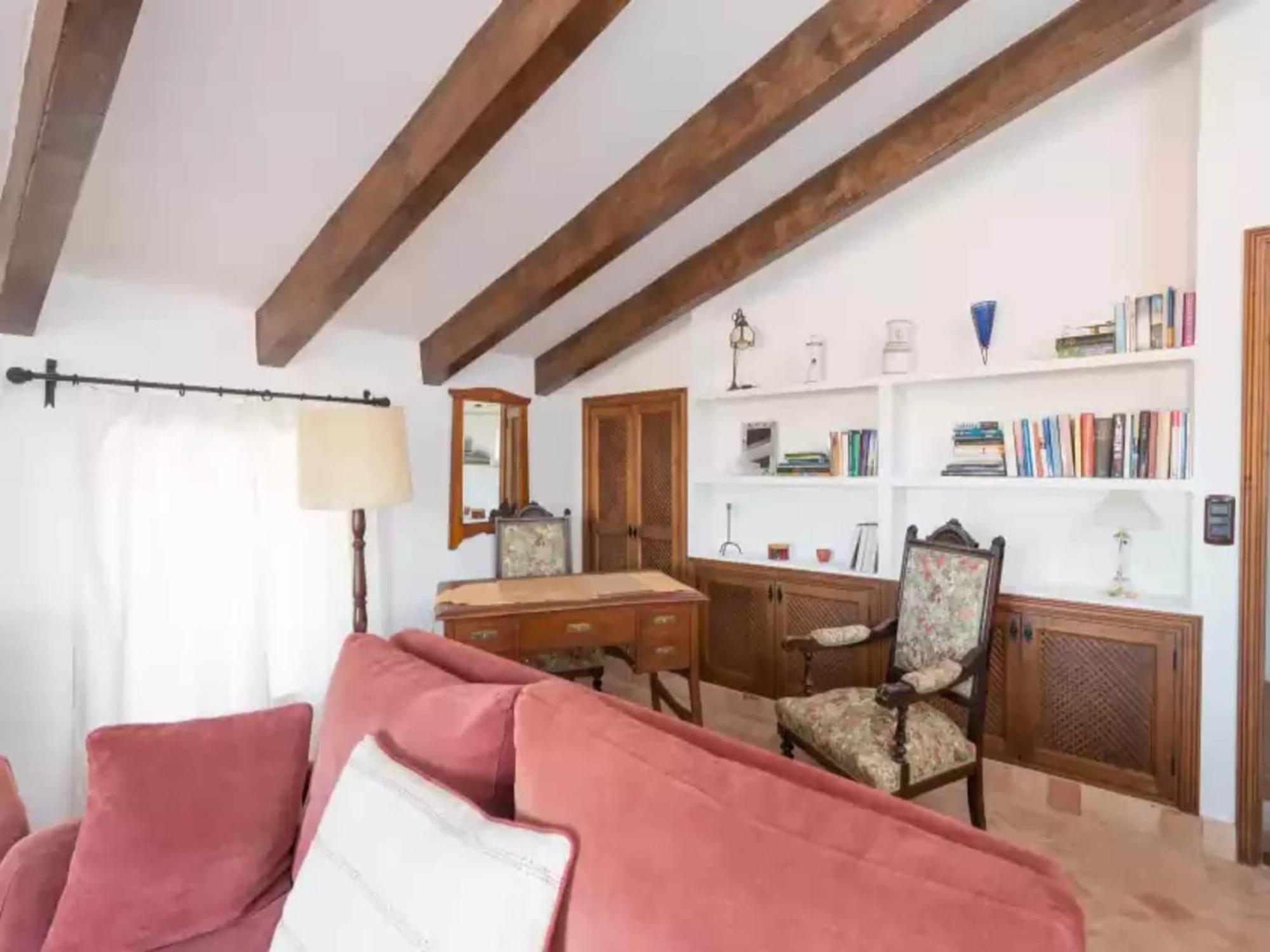 Splendid With Oil Heating Villa Búger