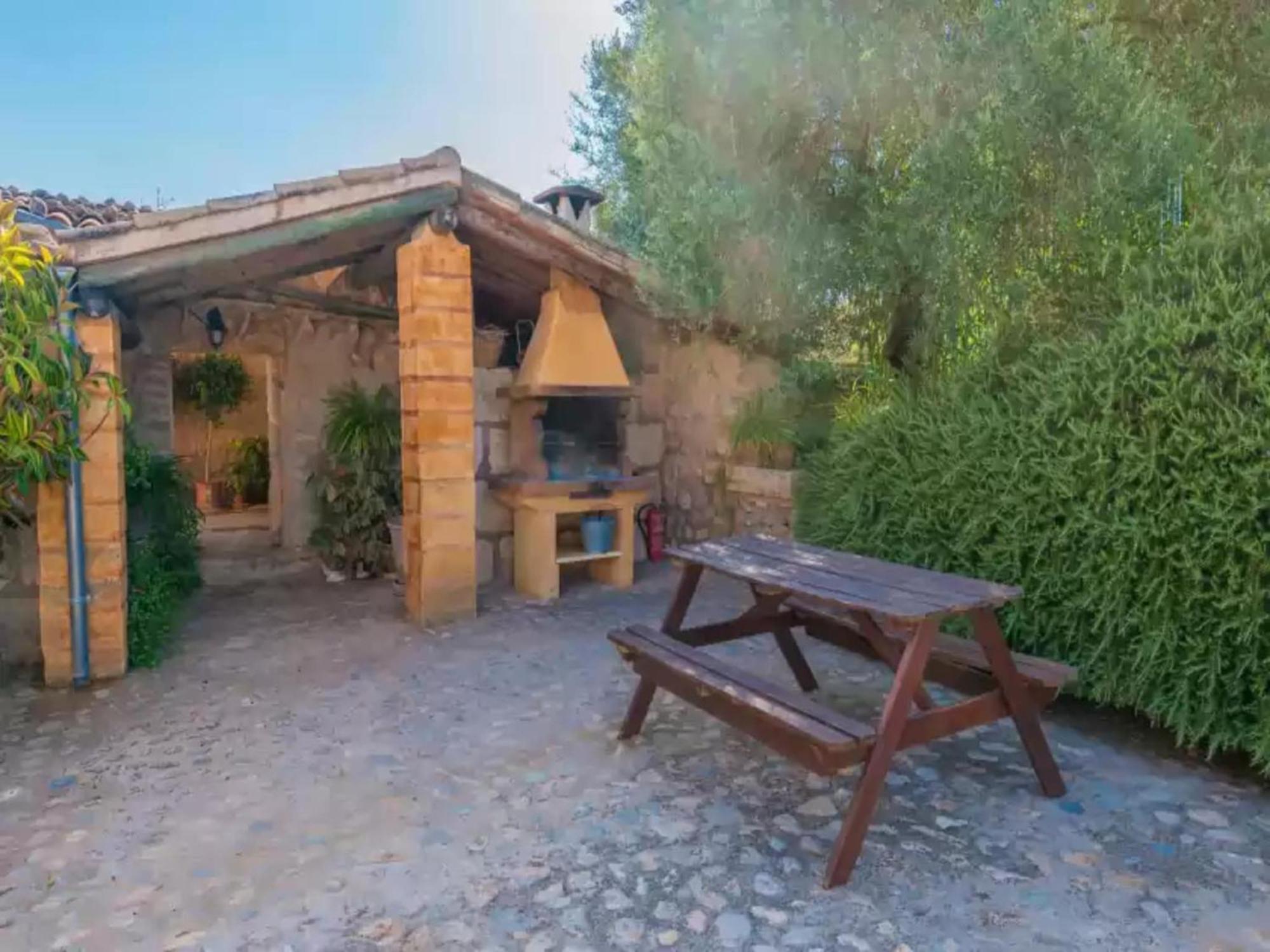 Splendid With Oil Heating Villa