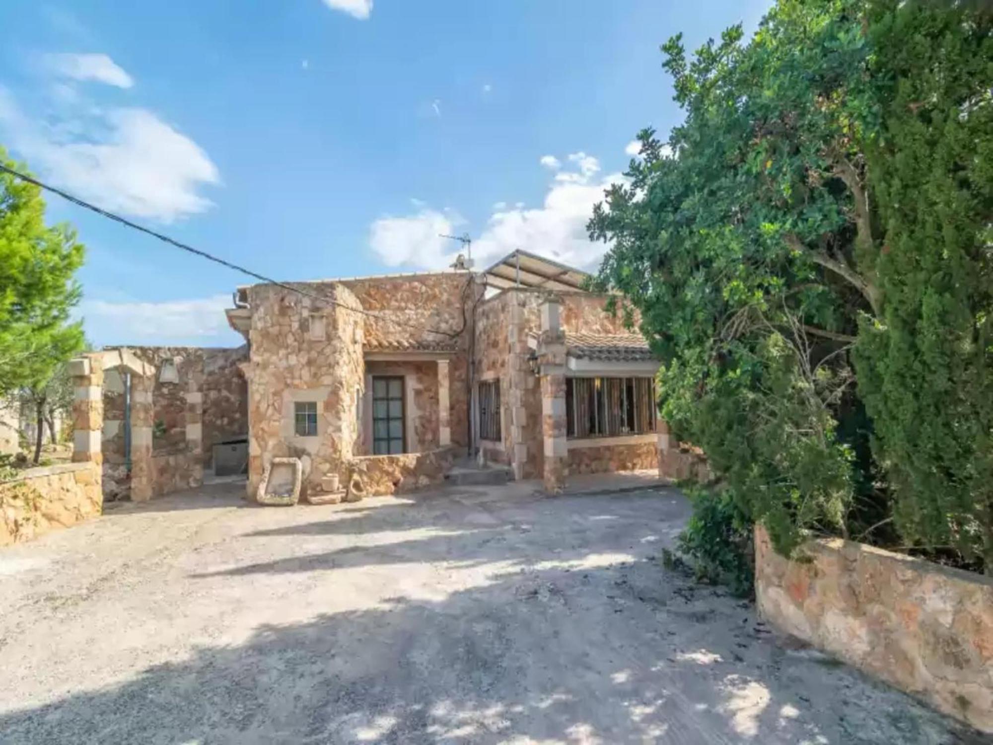 Villa Charming With Swimming Pool *