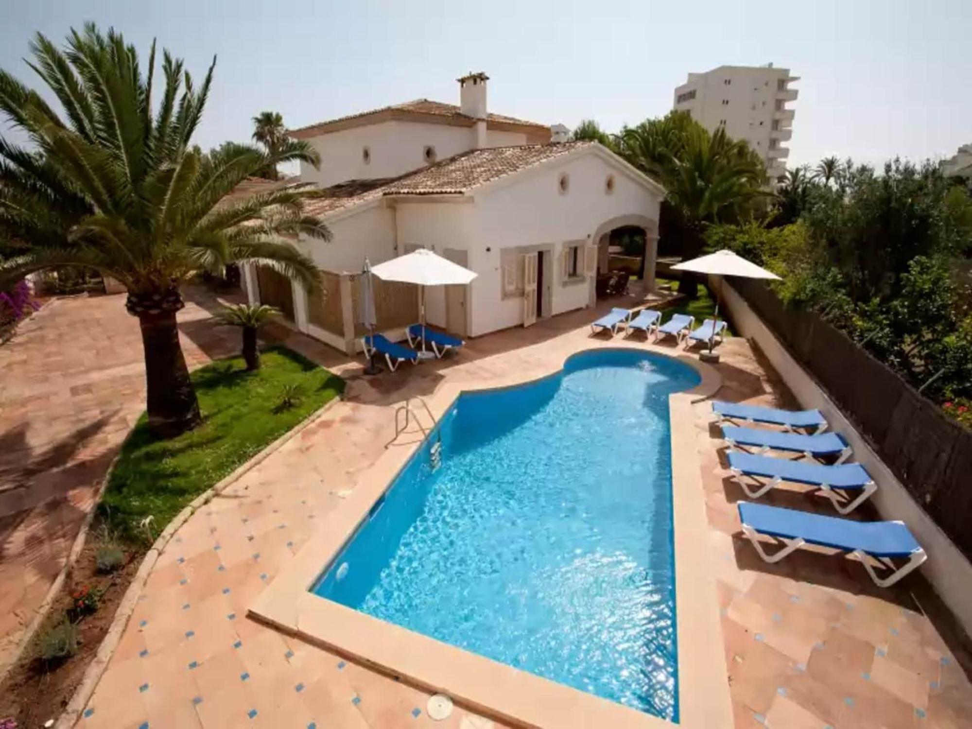 Llampudol Sa Coma With Pool Villa *