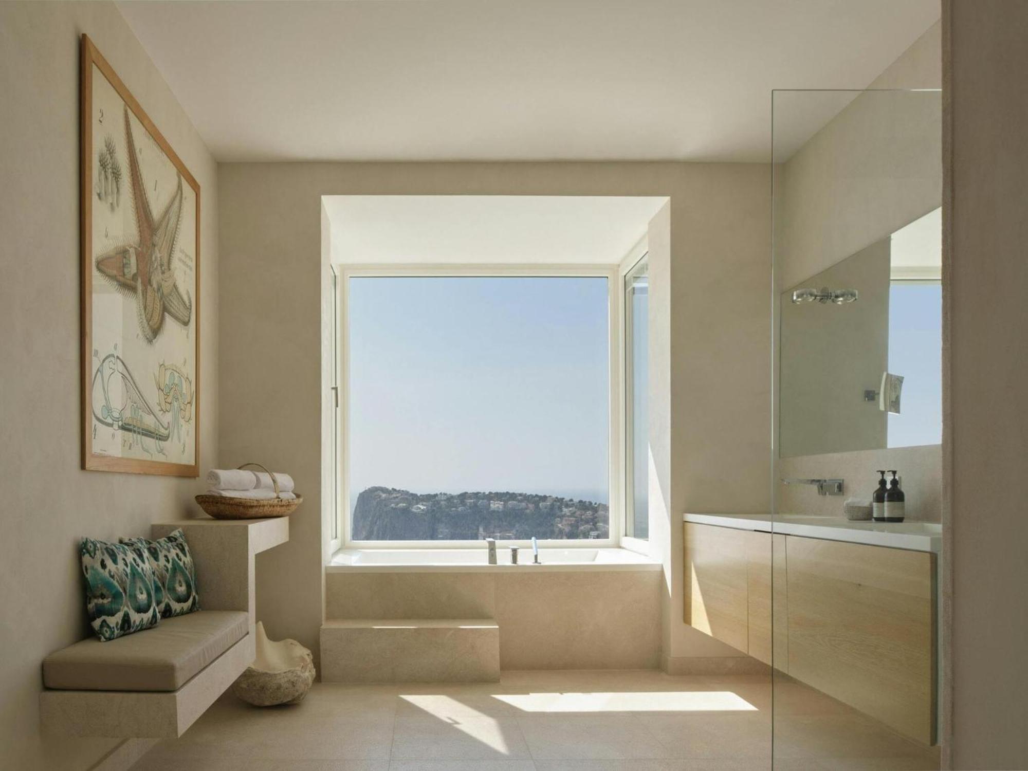 In Tranquil Hillside Location