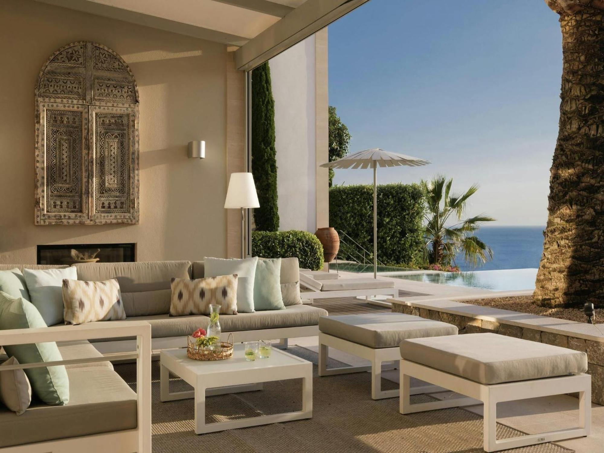 In Tranquil Hillside Location Villa Andratx (Andrach)