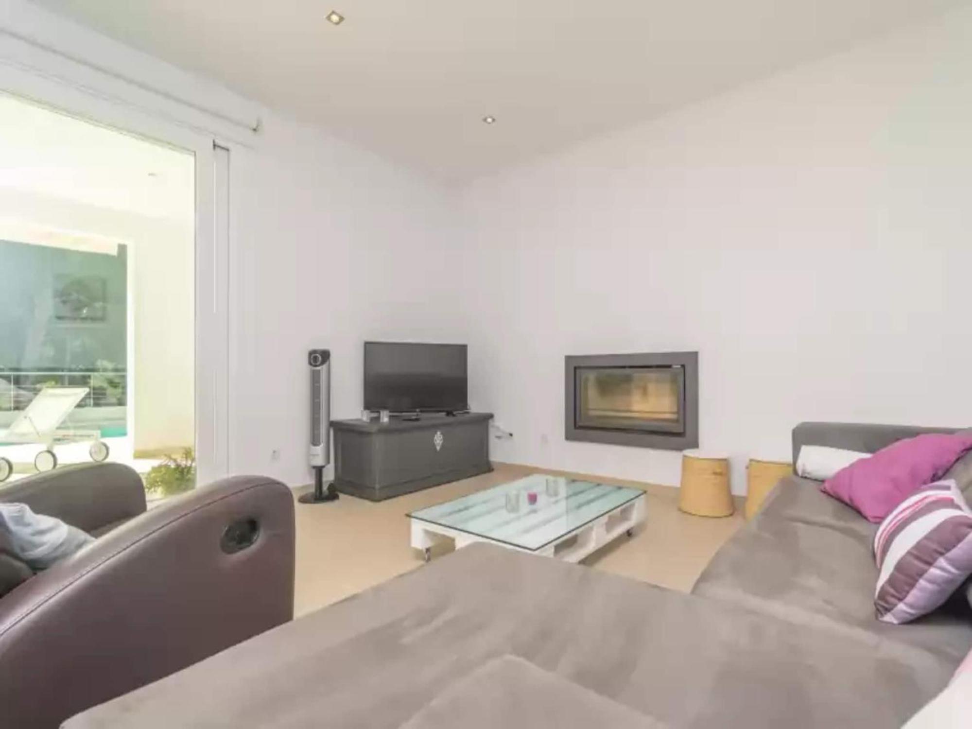 Carritx 4 With Private Pool