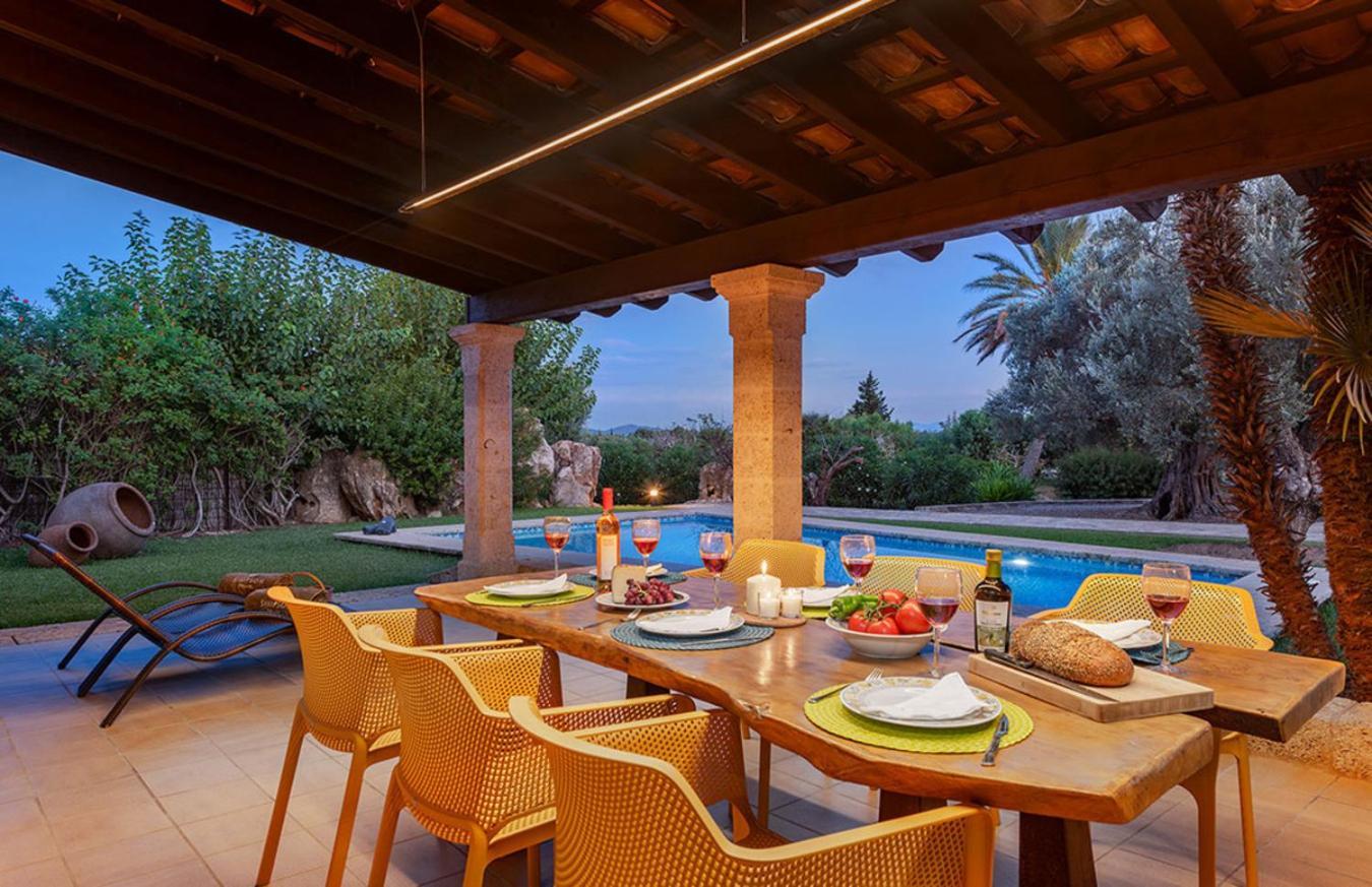 Villa Pericas