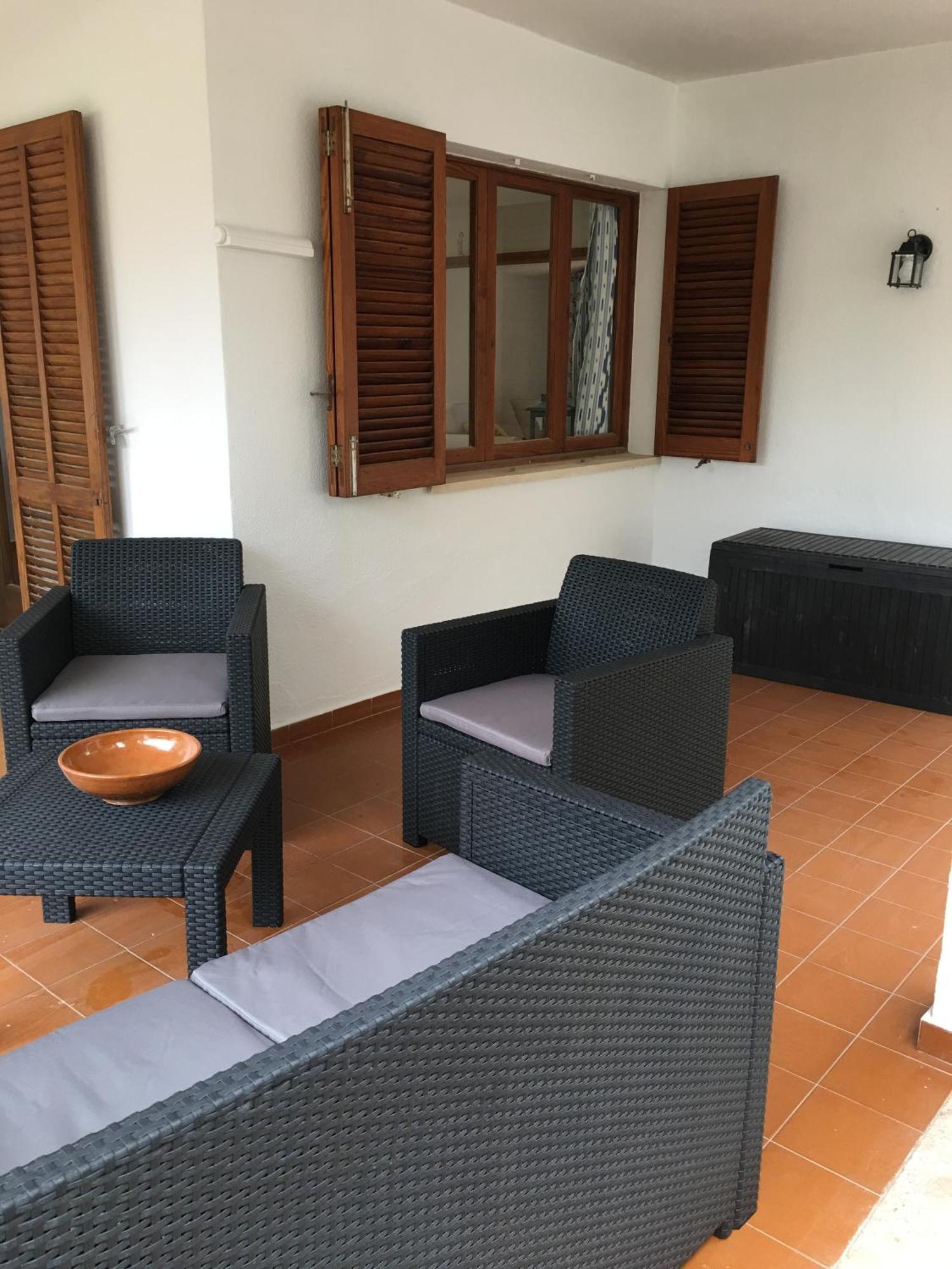 10 Botana Villa