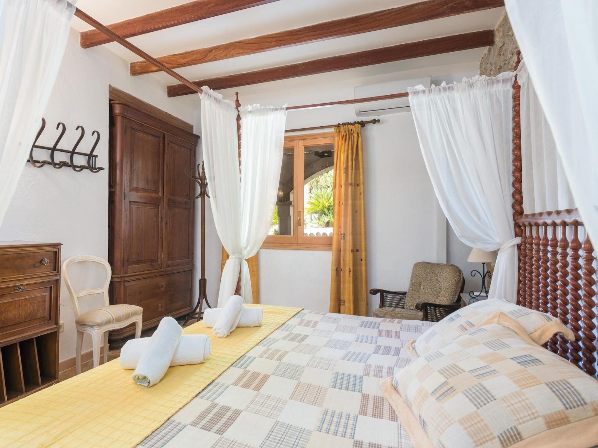 Villa Remarkable With Private Pool *