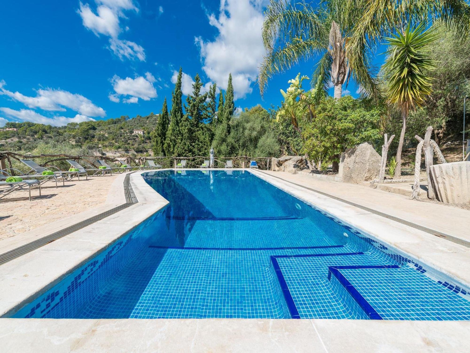 Remarkable With Private Pool *