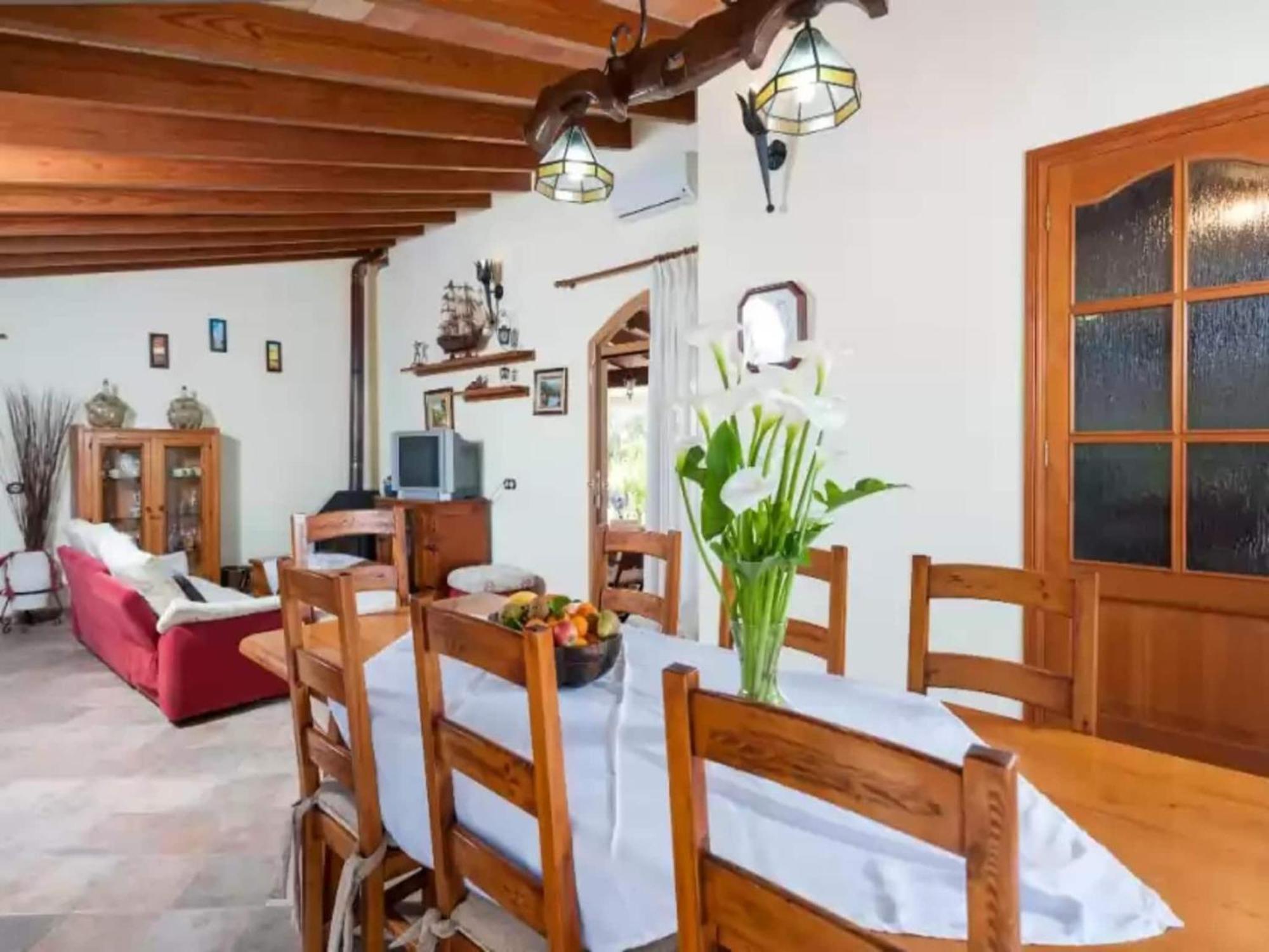 Villa Charming With Garden Retreat Santa Margalida