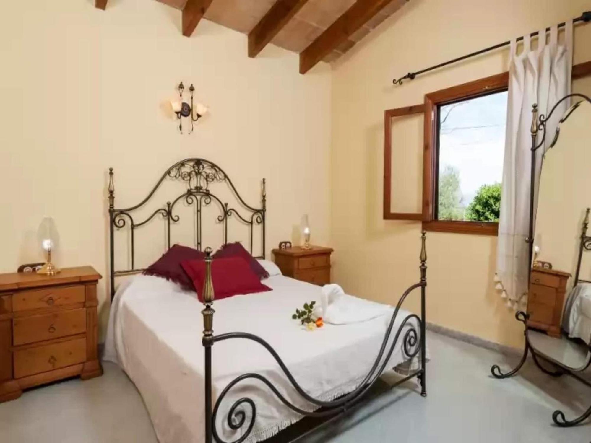 Charming With Garden Retreat Villa *