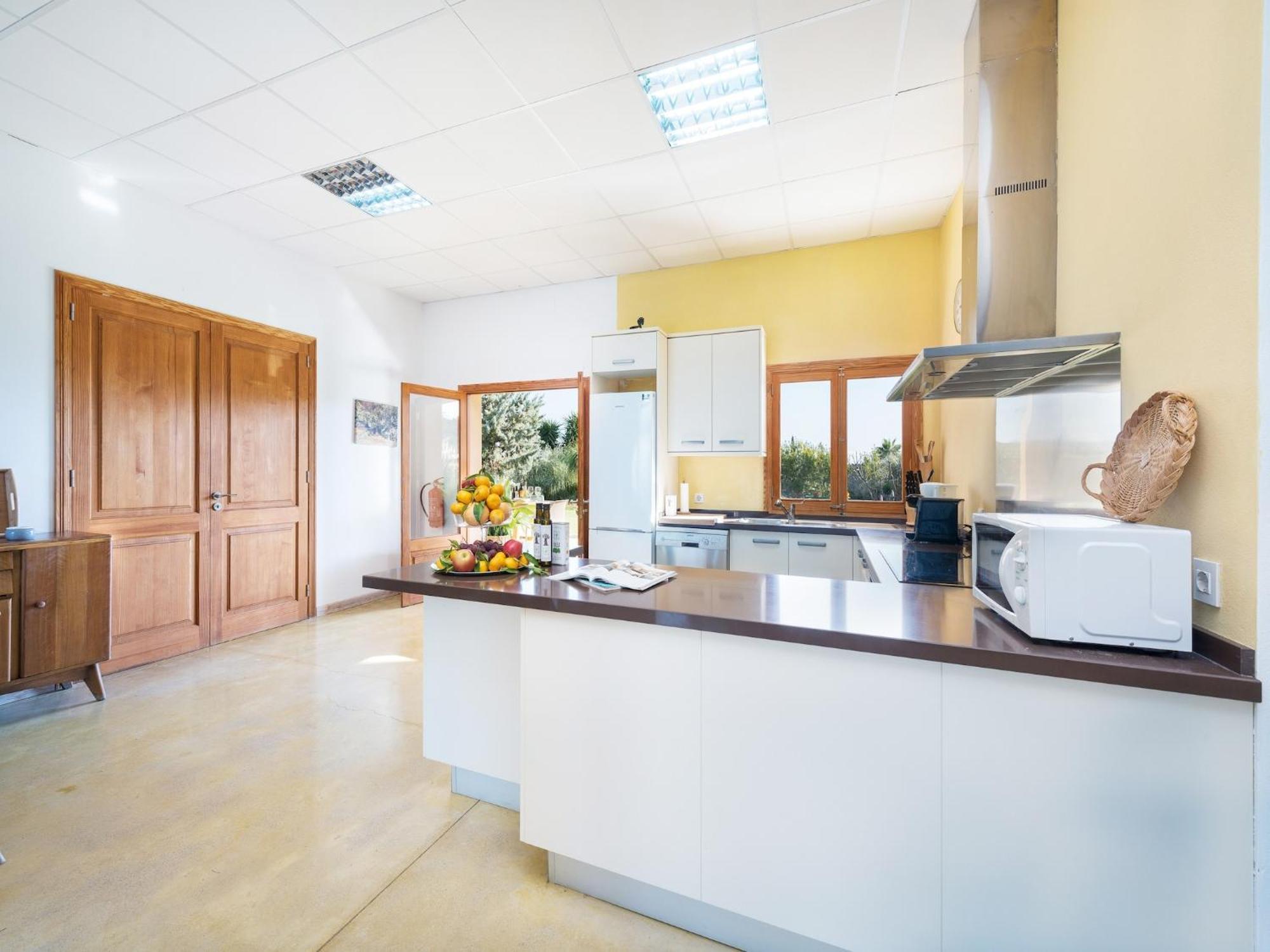 Blissful With Private Pool Villa Caimari