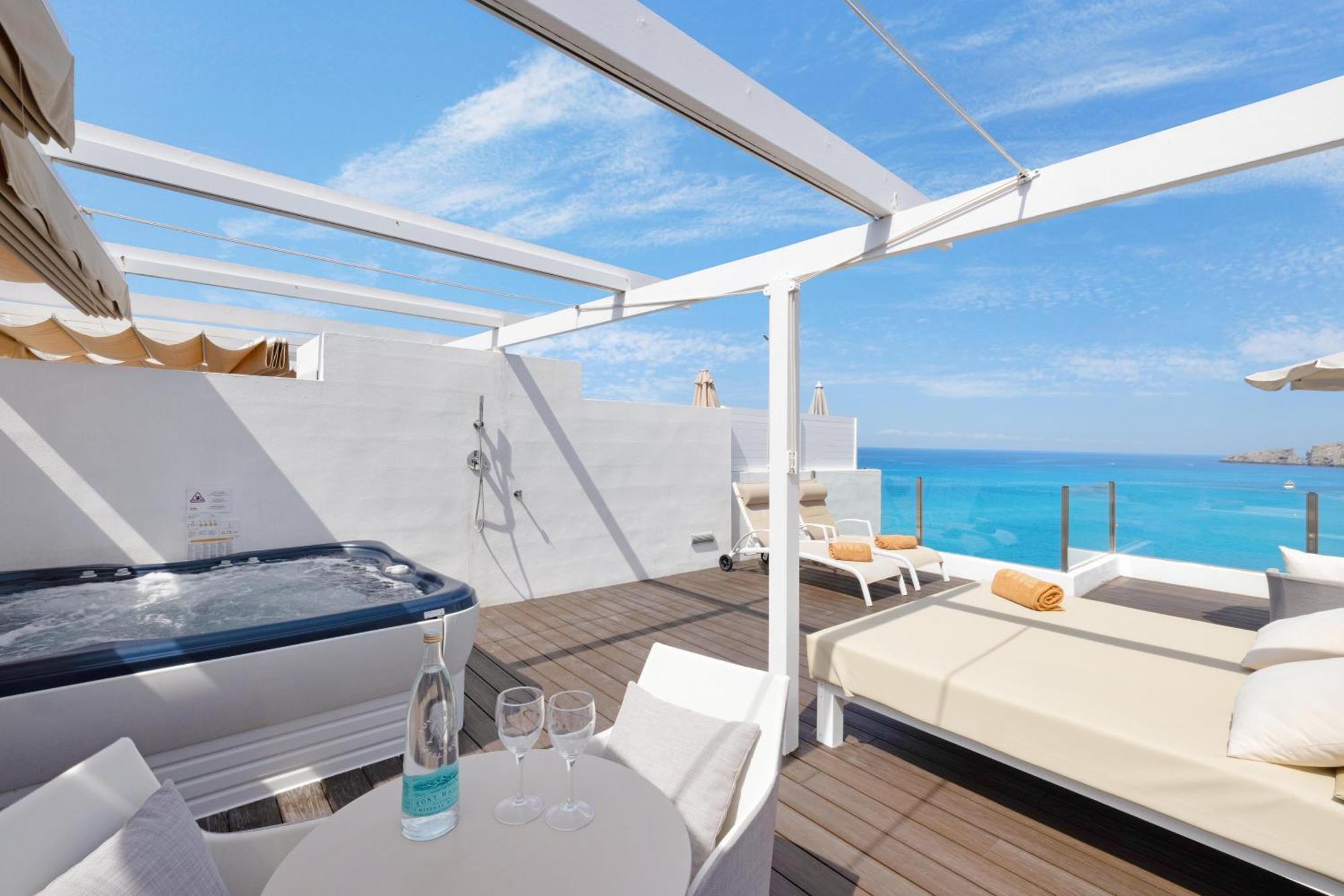 Viva Cala Mesquida &