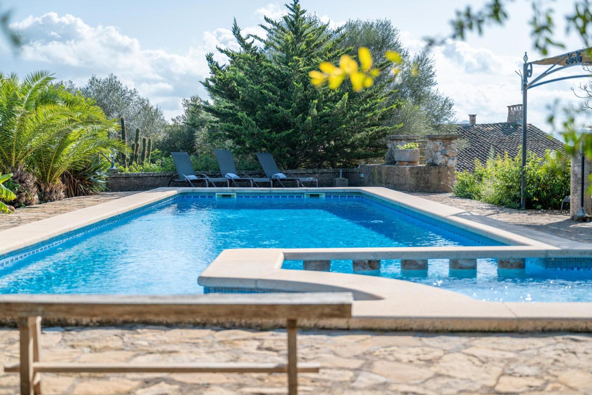 Country house Ses Estaques