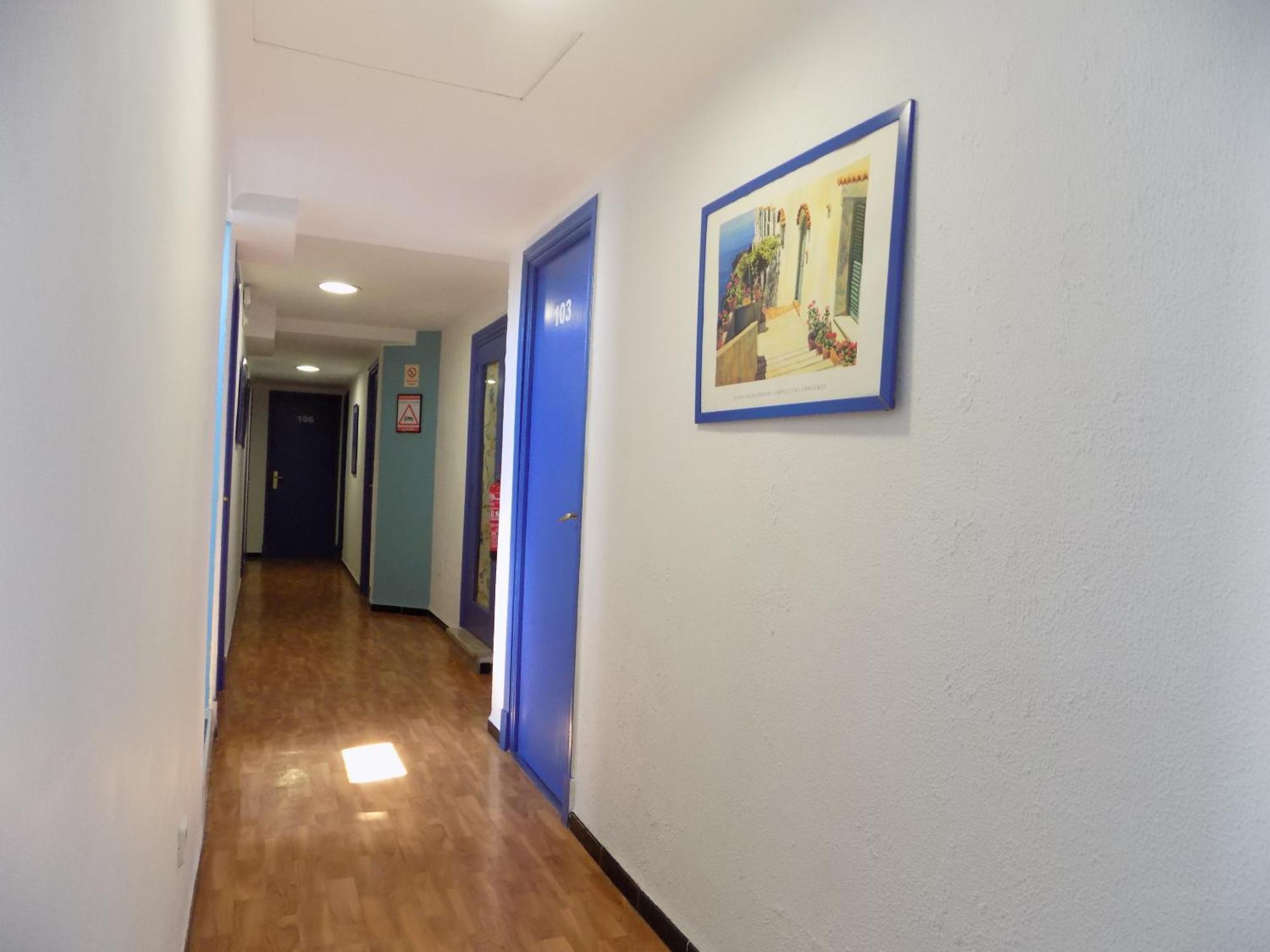 Maruja Hotel *
