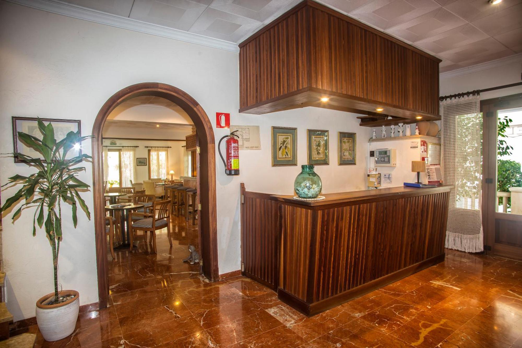 Martorell By Mhr