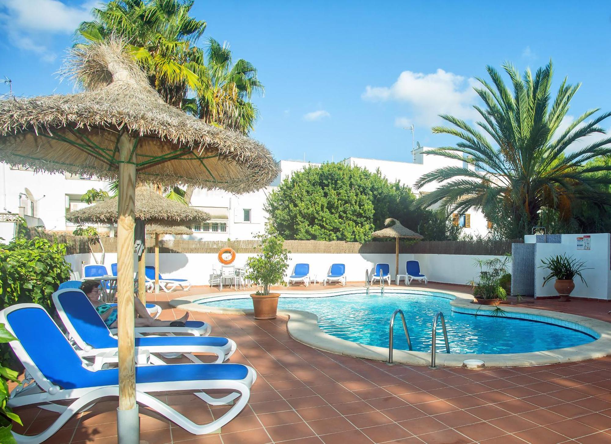 Martorell By Mhr Hotel