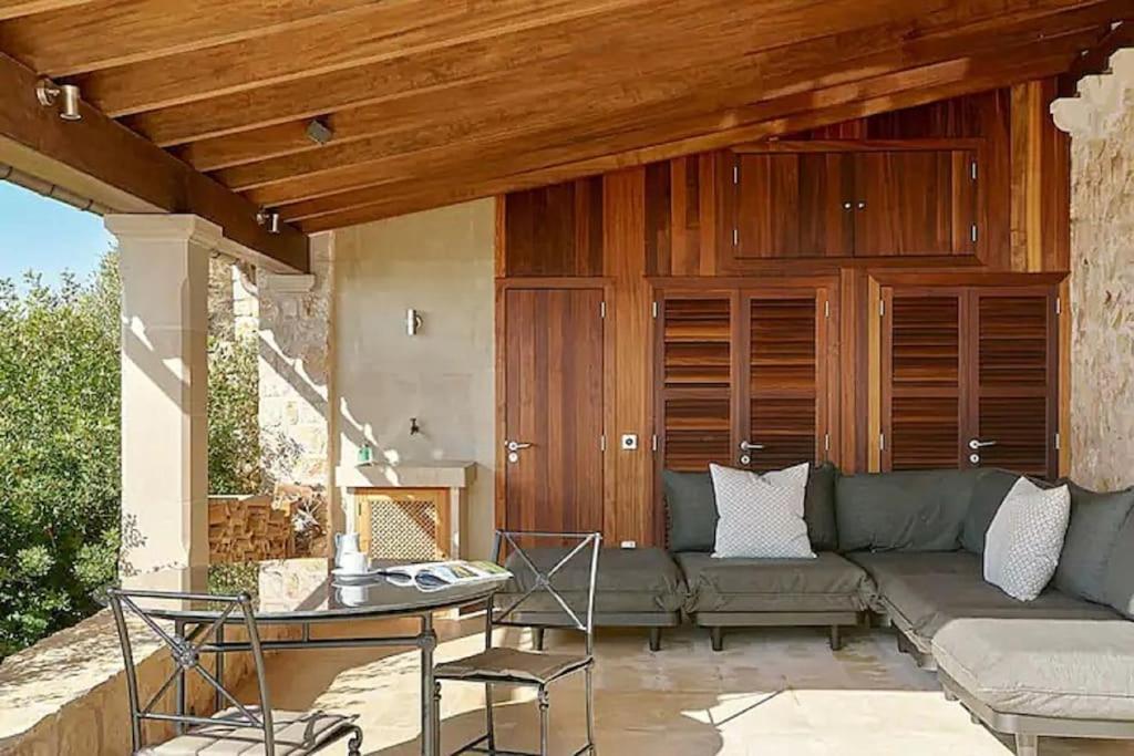 Descubre El Paraiso En La Grand Bleu Playa A 500 Metros Opcion Piscina Climatizada A 30º Villa Santanyi