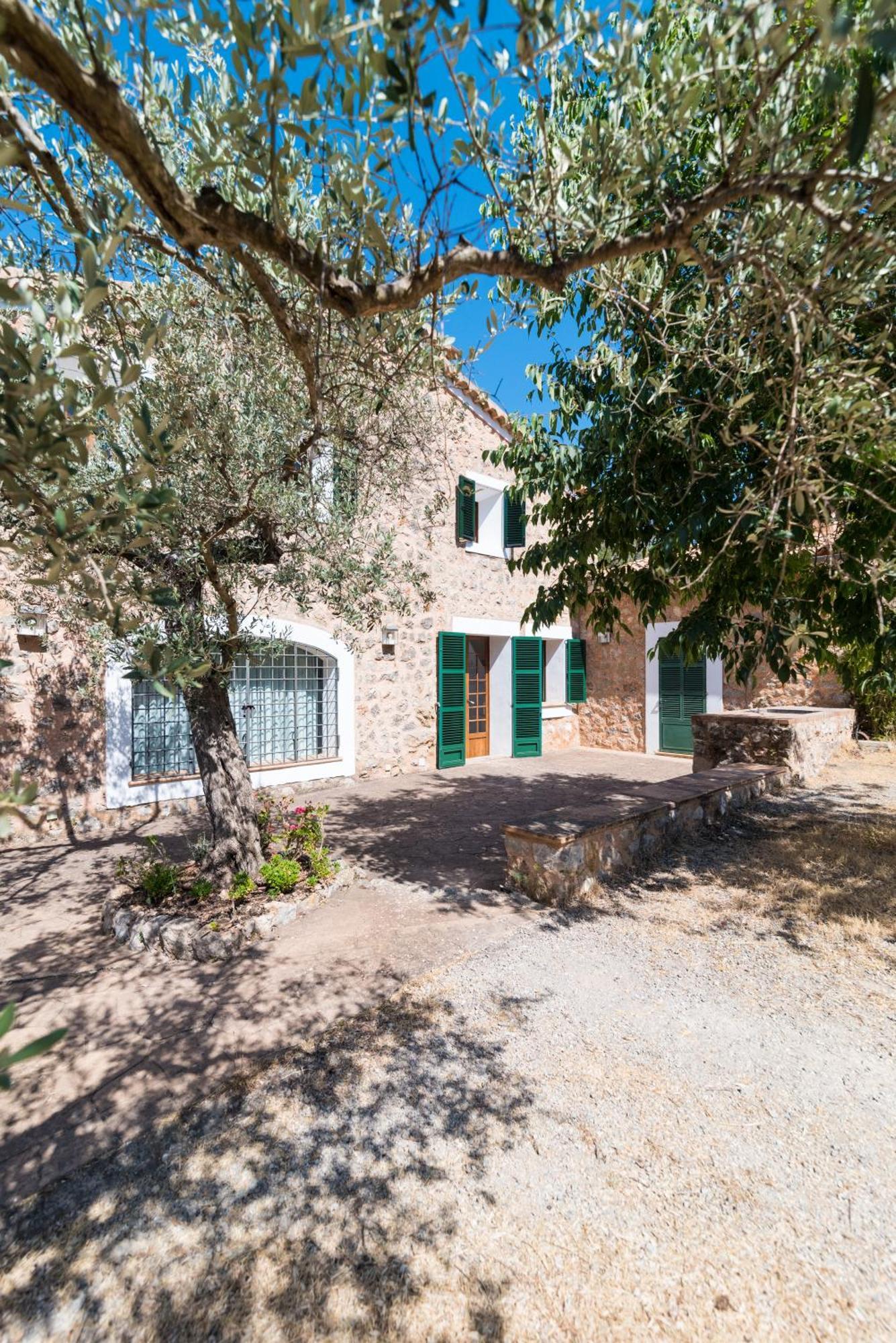 Es Coll D'en Pastor Villa