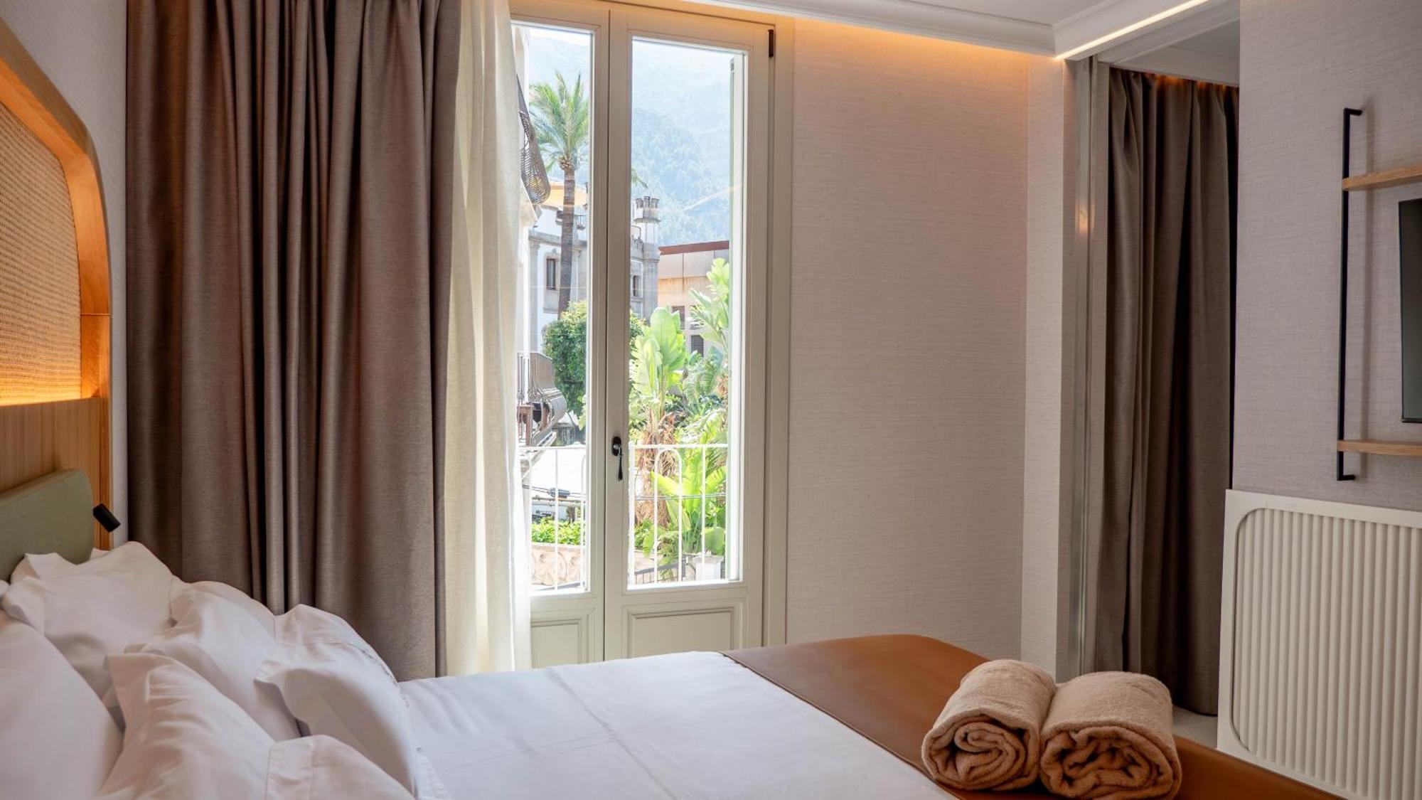 Hotel Alcazar 4*
