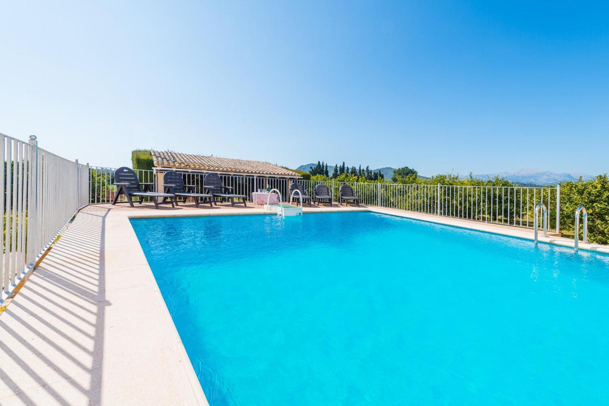 Rafelino Villa *