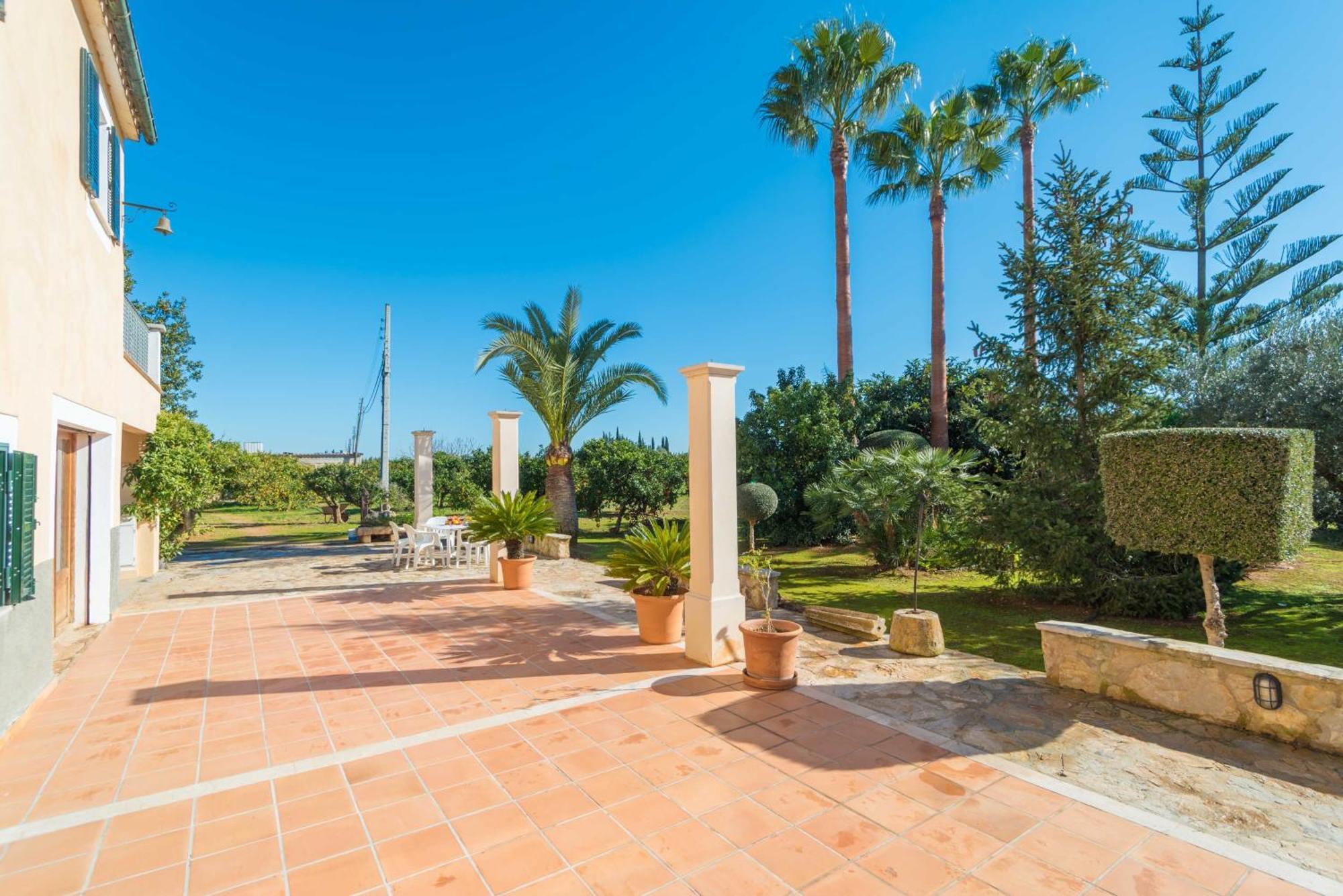 Rafelino Villa