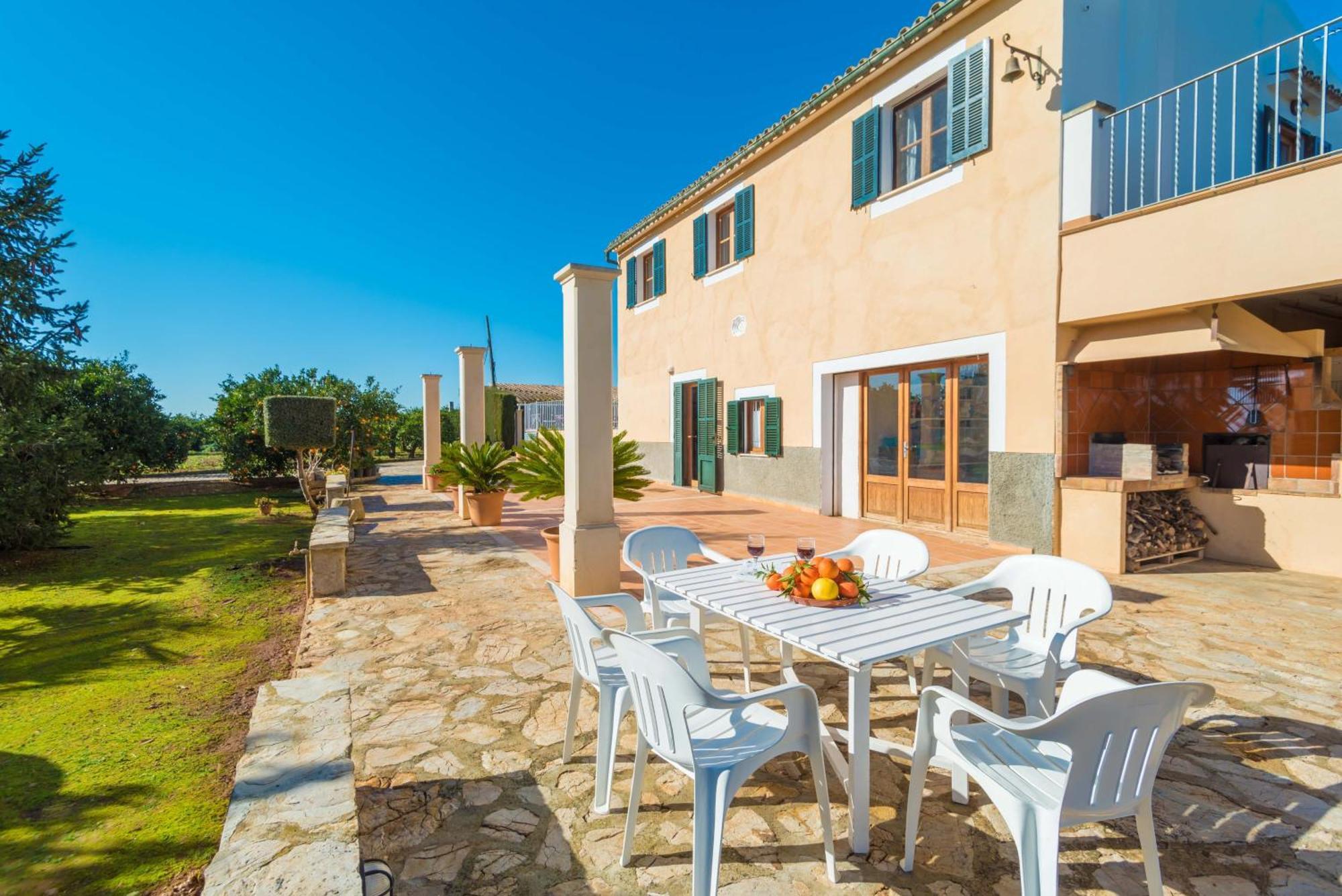 Rafelino Villa *