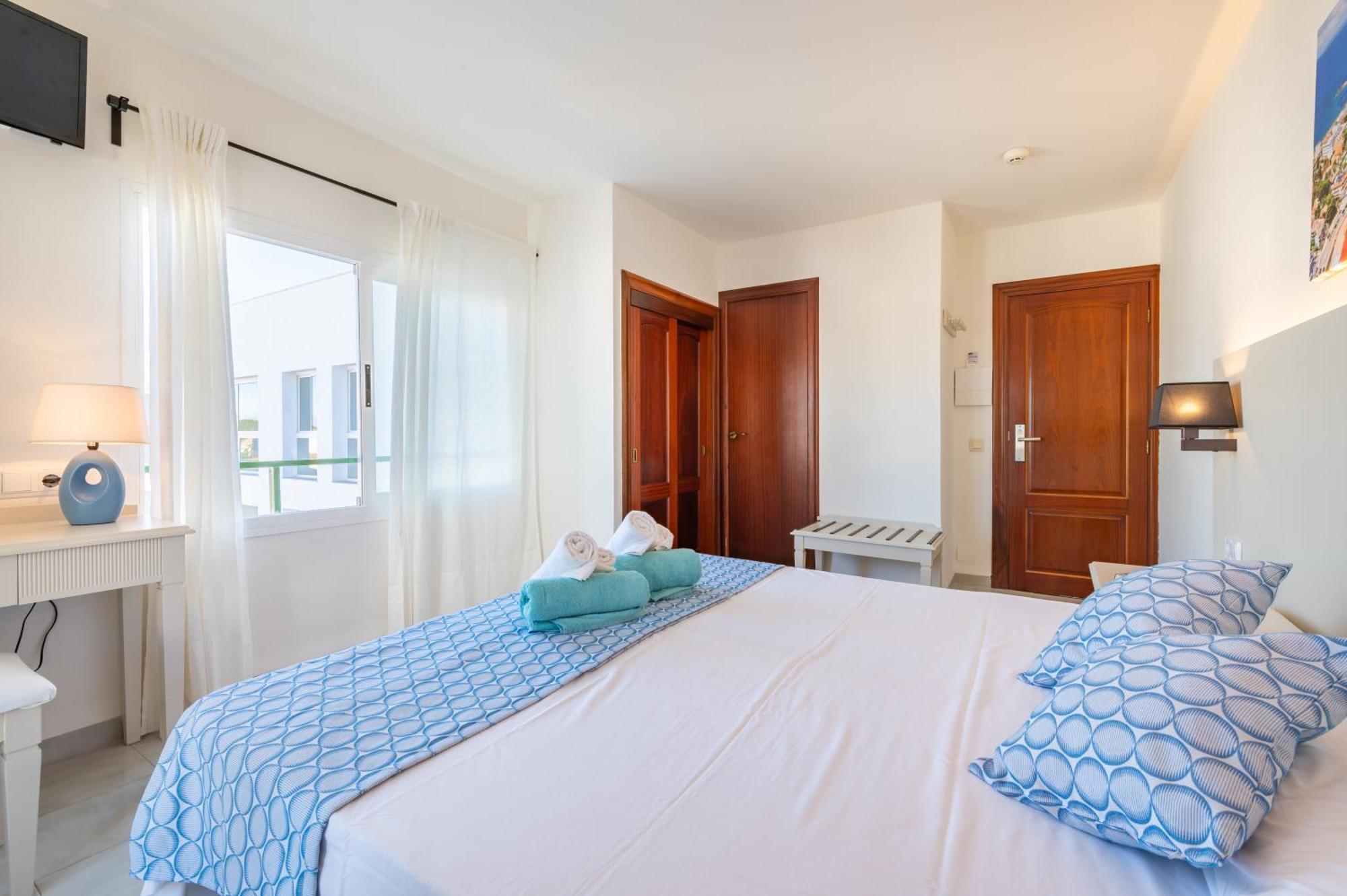 Martorell By Mhr Hotel 3*