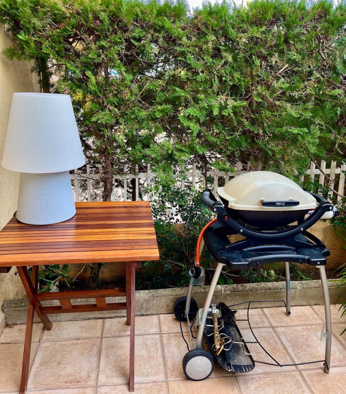 Spacious Close To The Apartment *