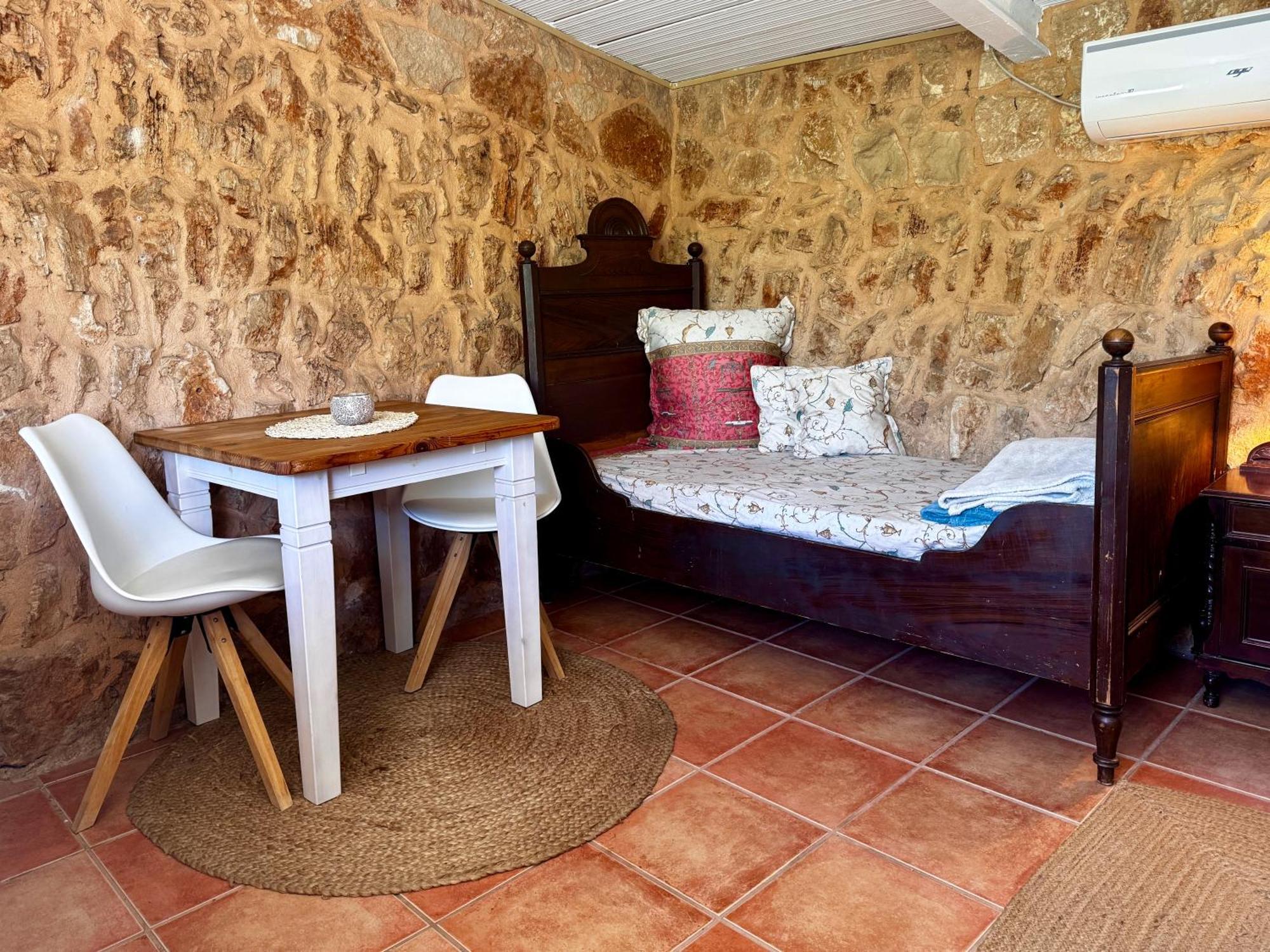 Es Velar Lodge *