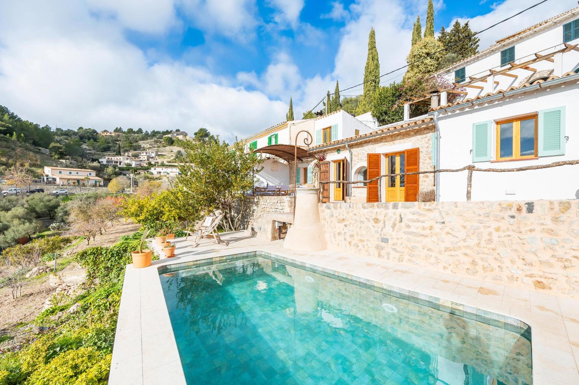 Titina Villa Puigpunyent (Mallorca)